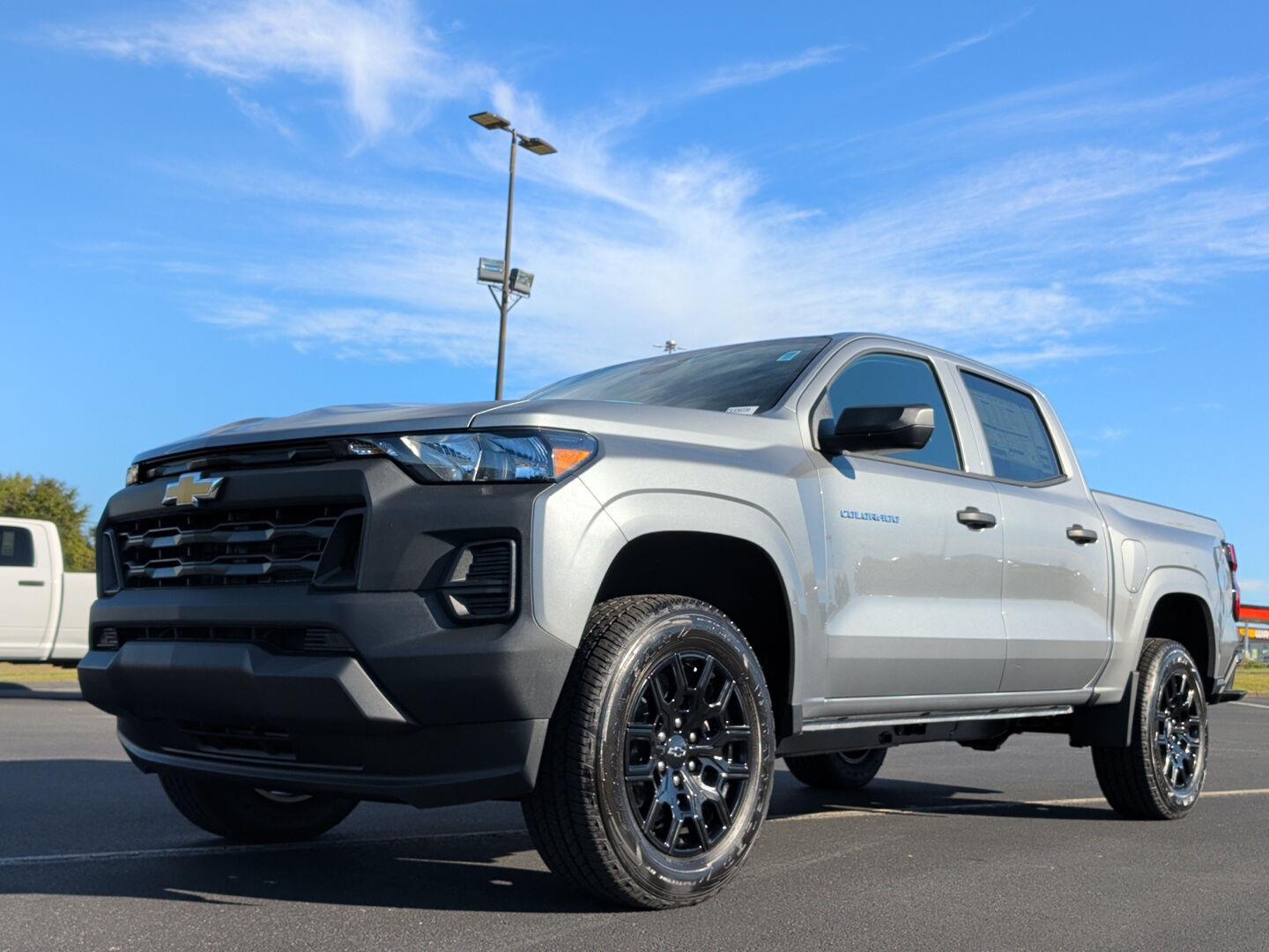 Sterling Gray Metallic 2026 Chevrolet Colorado Pickup Truck 4X2 8-Speed Automatic