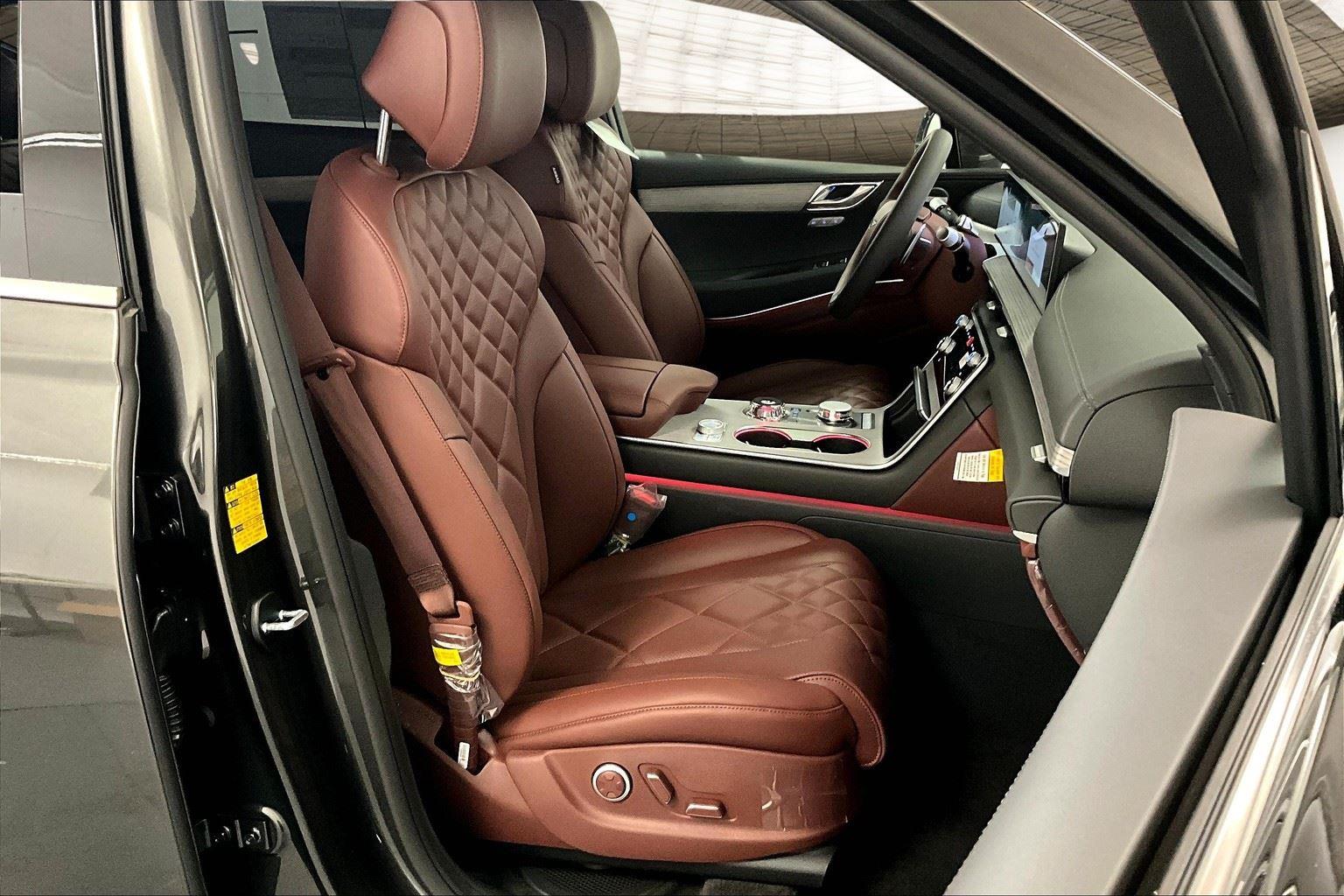 2025 Genesis GV80 3.5T Prestige photo 7