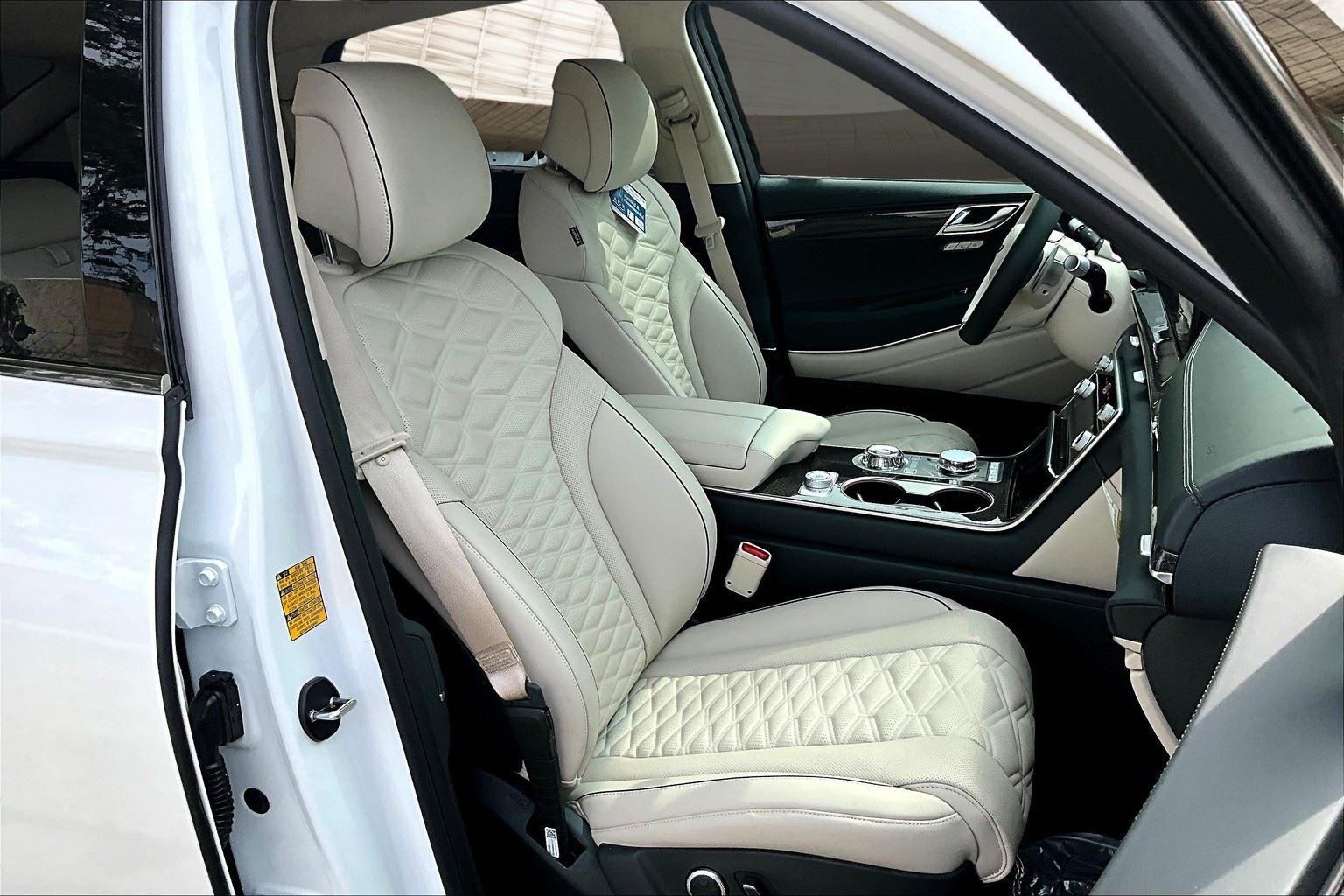 2026 Genesis GV80 Coupe 3.5T Prestige photo 33