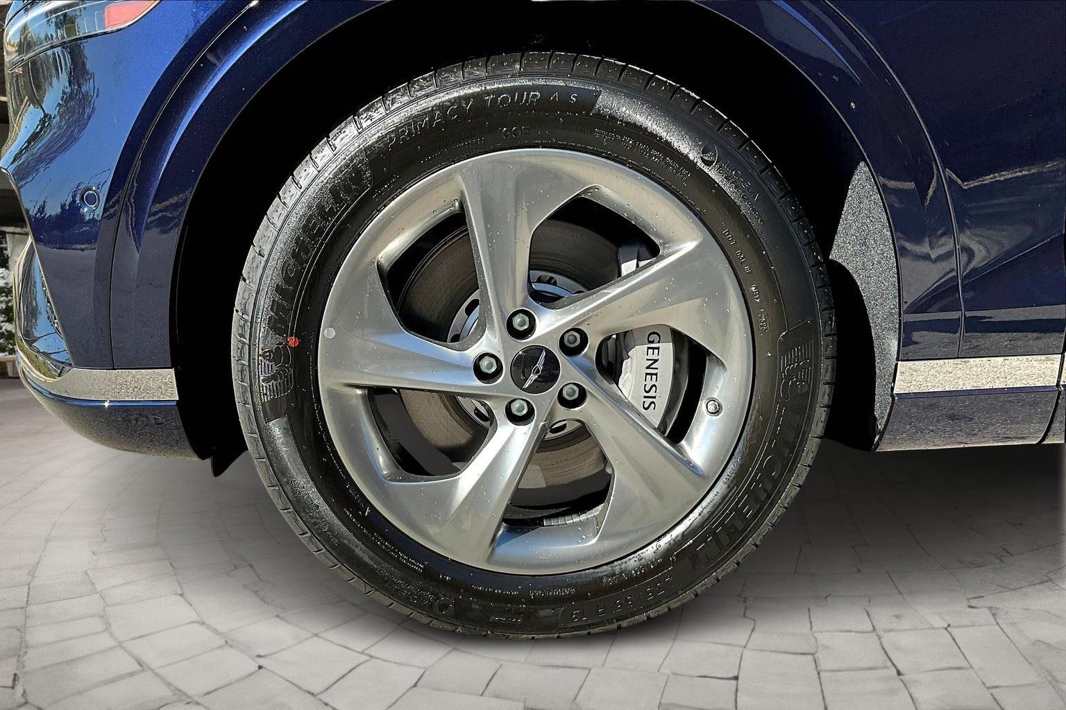 2026 Genesis GV70 2.5T Advanced photo 11