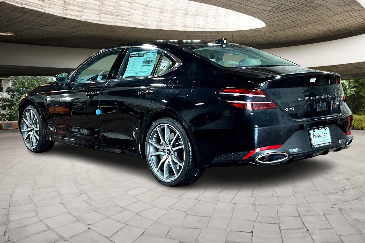 2026 Genesis G70 2.5T Prestige AWD photo 3