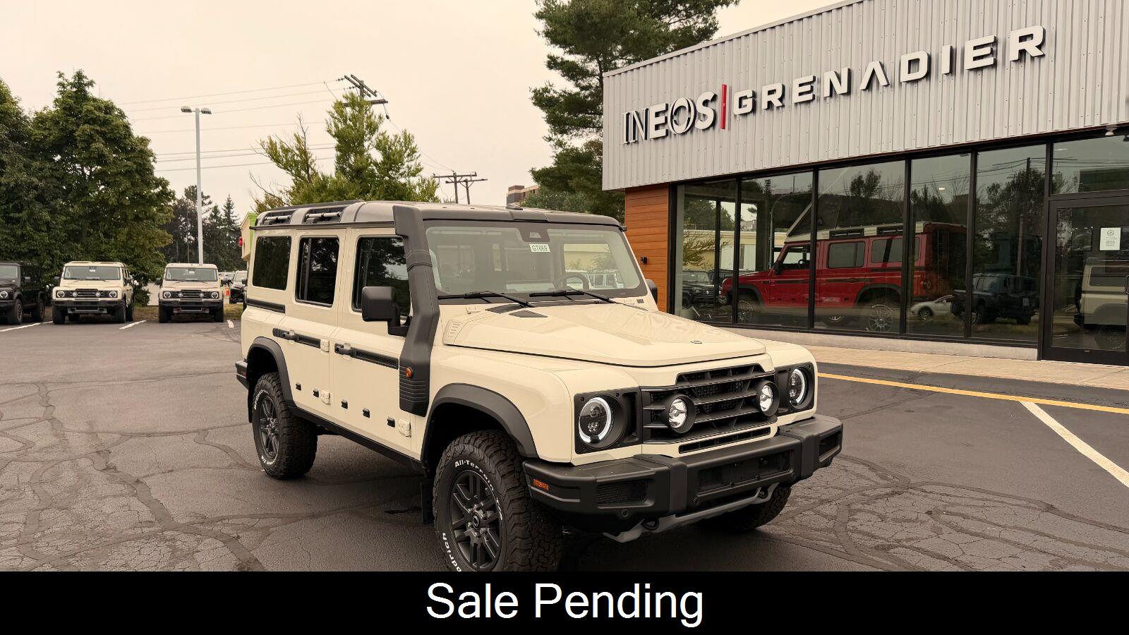 Scottish White 2026 Ineos Grenadier SUV / Crossover Four-Wheel Drive Automatic
