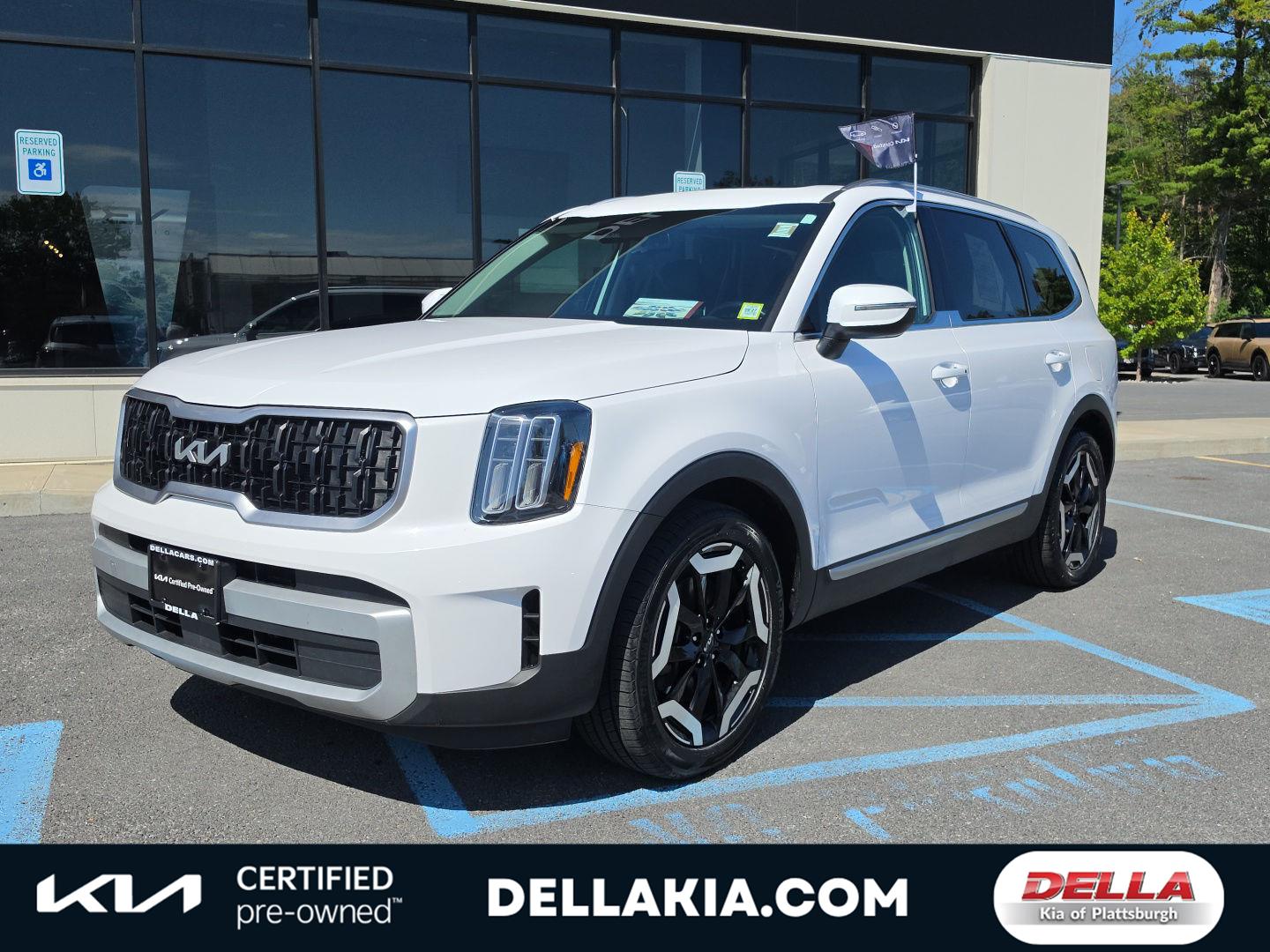 Glacial White Pearl 2024 Kia Telluride SUV / Crossover All-Wheel Drive Automatic