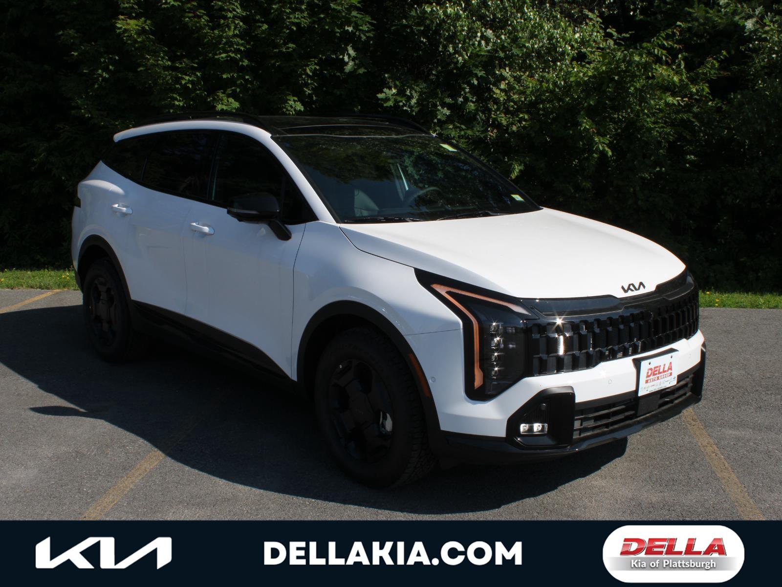 Glacial White 2026 Kia Sportage SUV / Crossover All-Wheel Drive Automatic