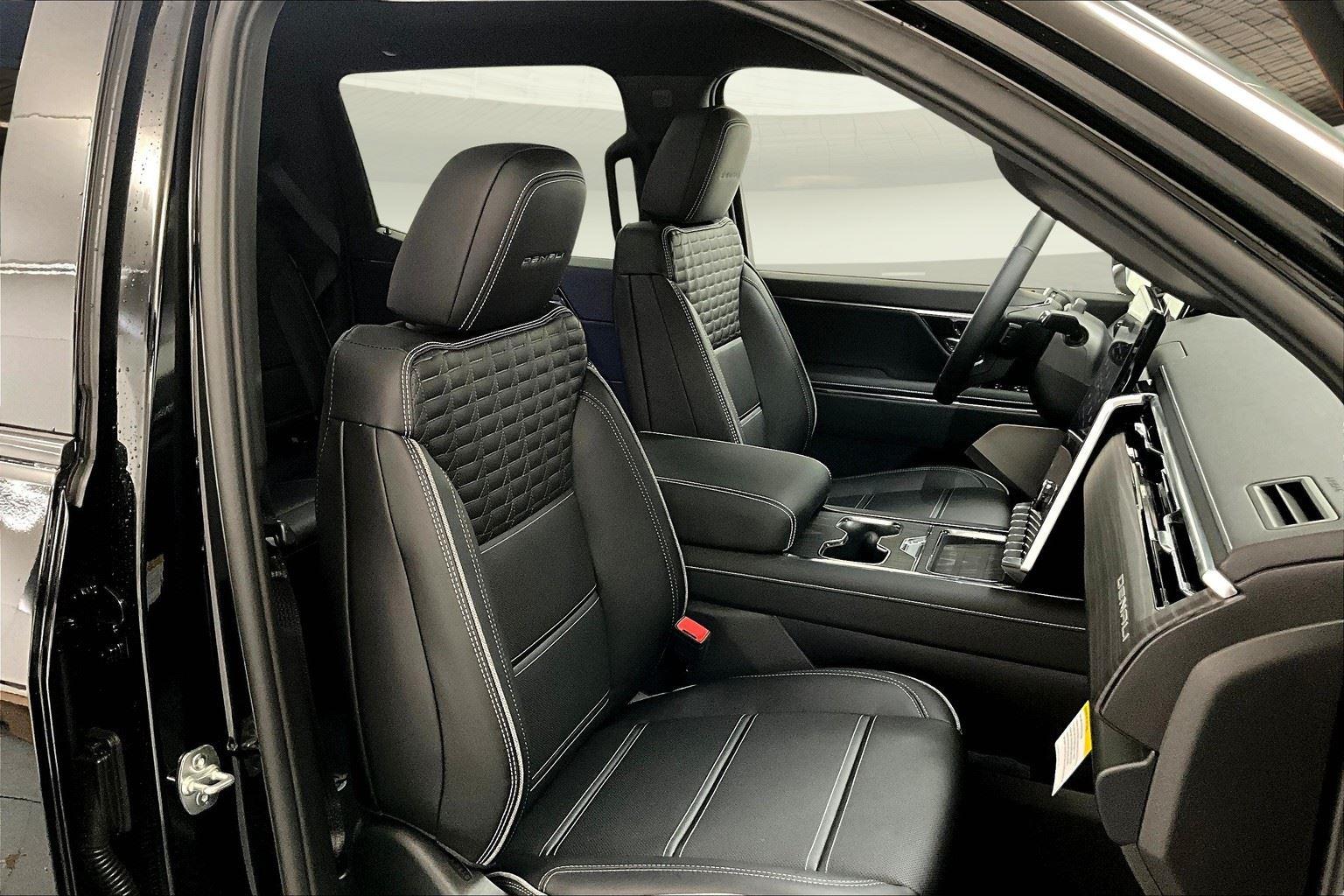 2025 Gmc Canyon AT4 photo 58