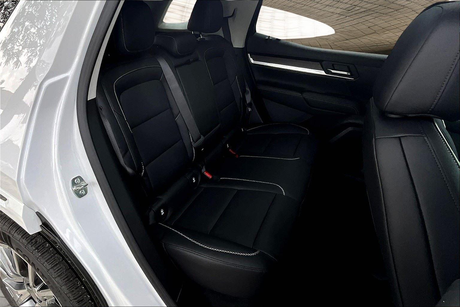 2025 Gmc Canyon AT4 photo 35