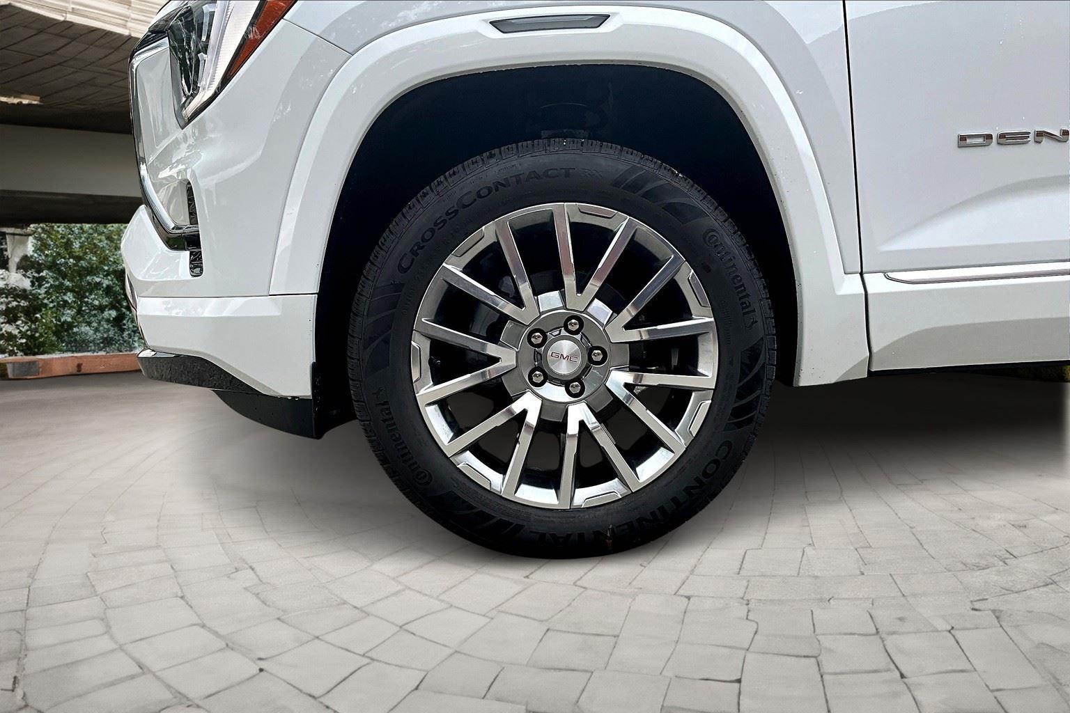 2025 Gmc Canyon AT4 photo 36