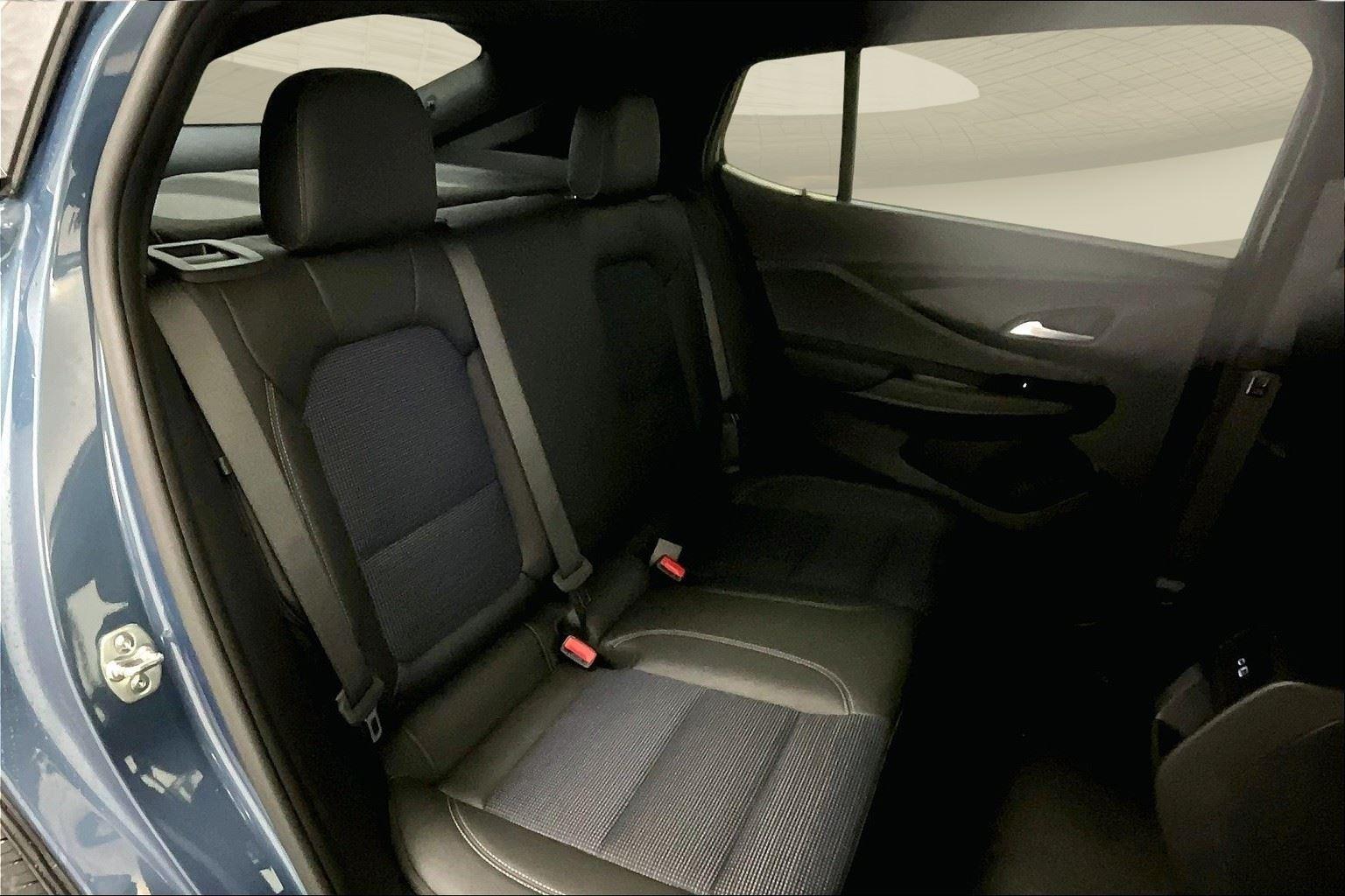 2025 Buick Envista Preferred photo 9