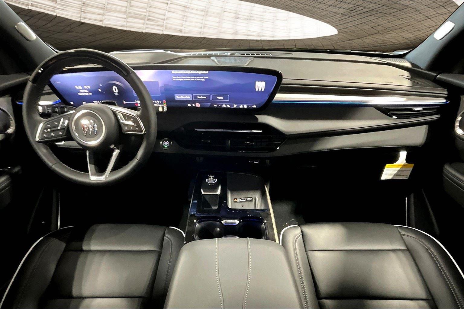 2026 Buick Enclave Avenir photo 4