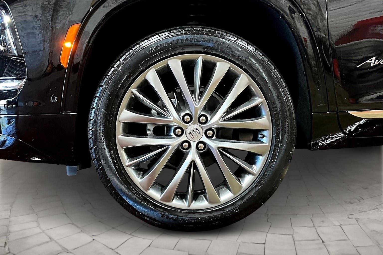 2026 Buick Enclave Avenir photo 9