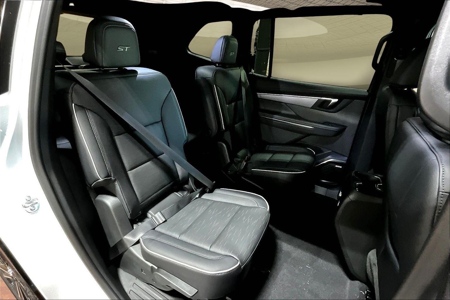 2026 Buick Enclave Avenir photo 41