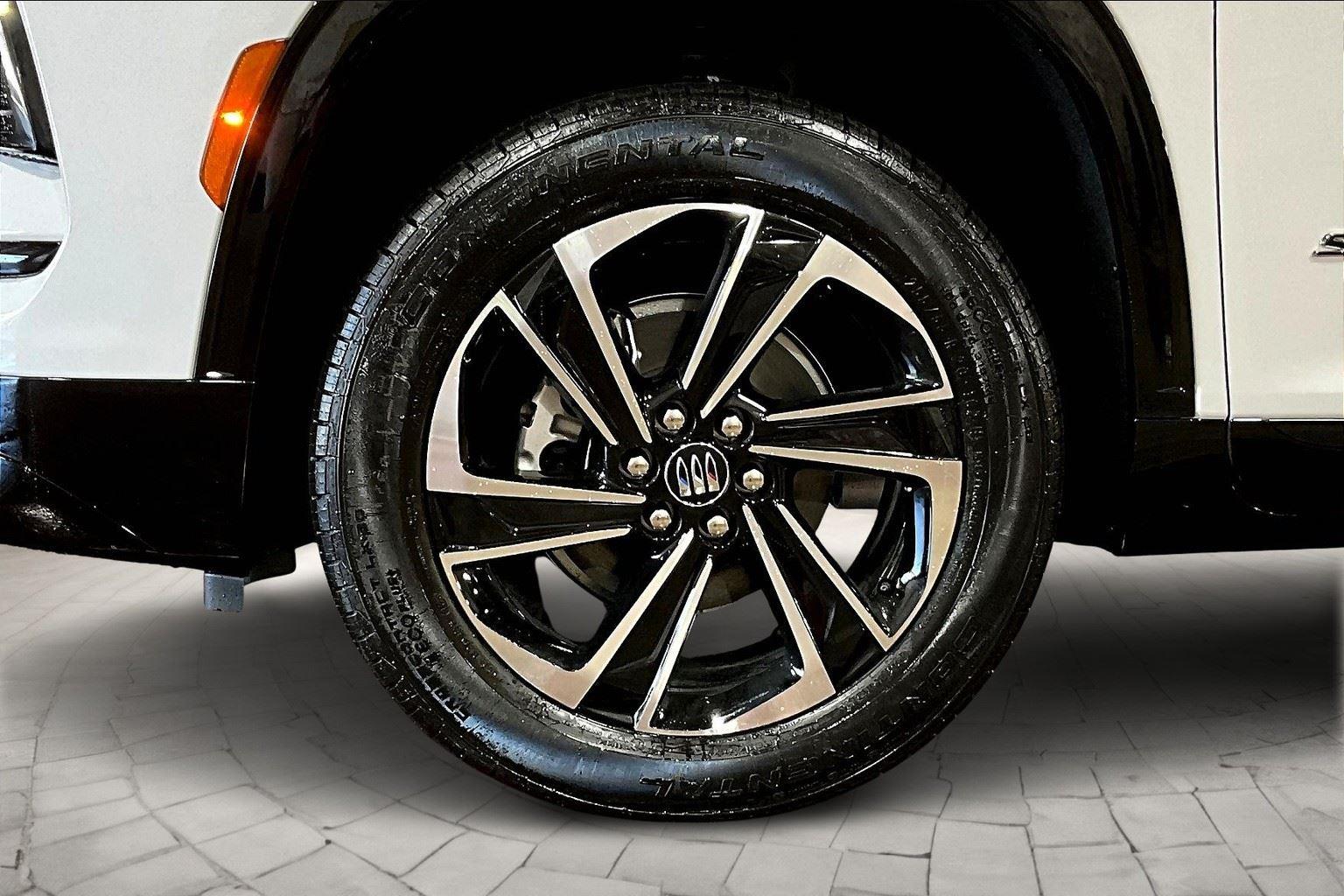 2026 Buick Enclave Avenir photo 43