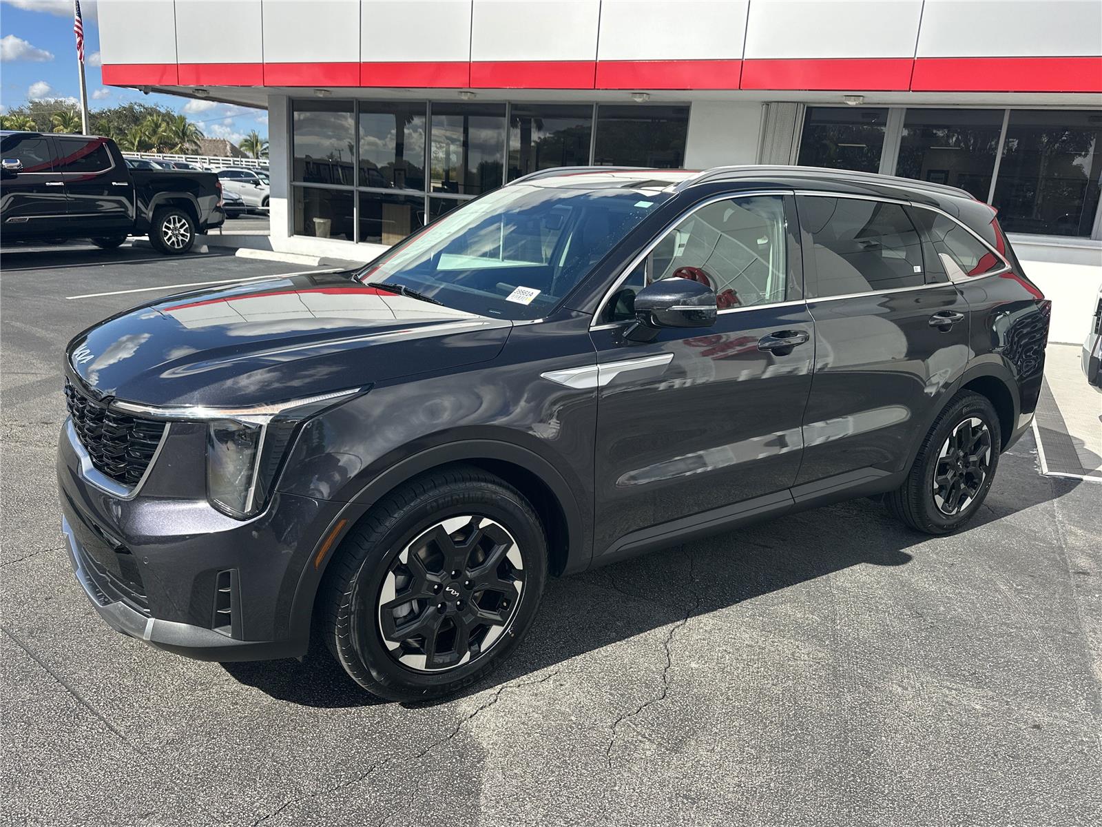 2025 Kia Sorento S FWD