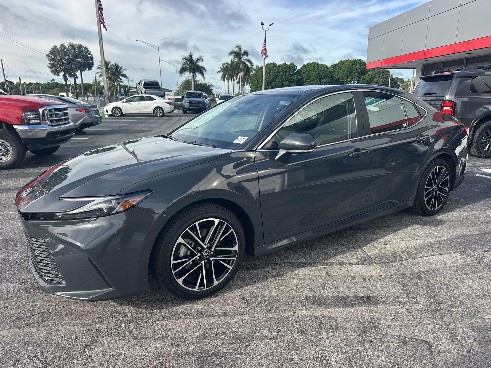  2025 Toyota Camry XLE FWD   