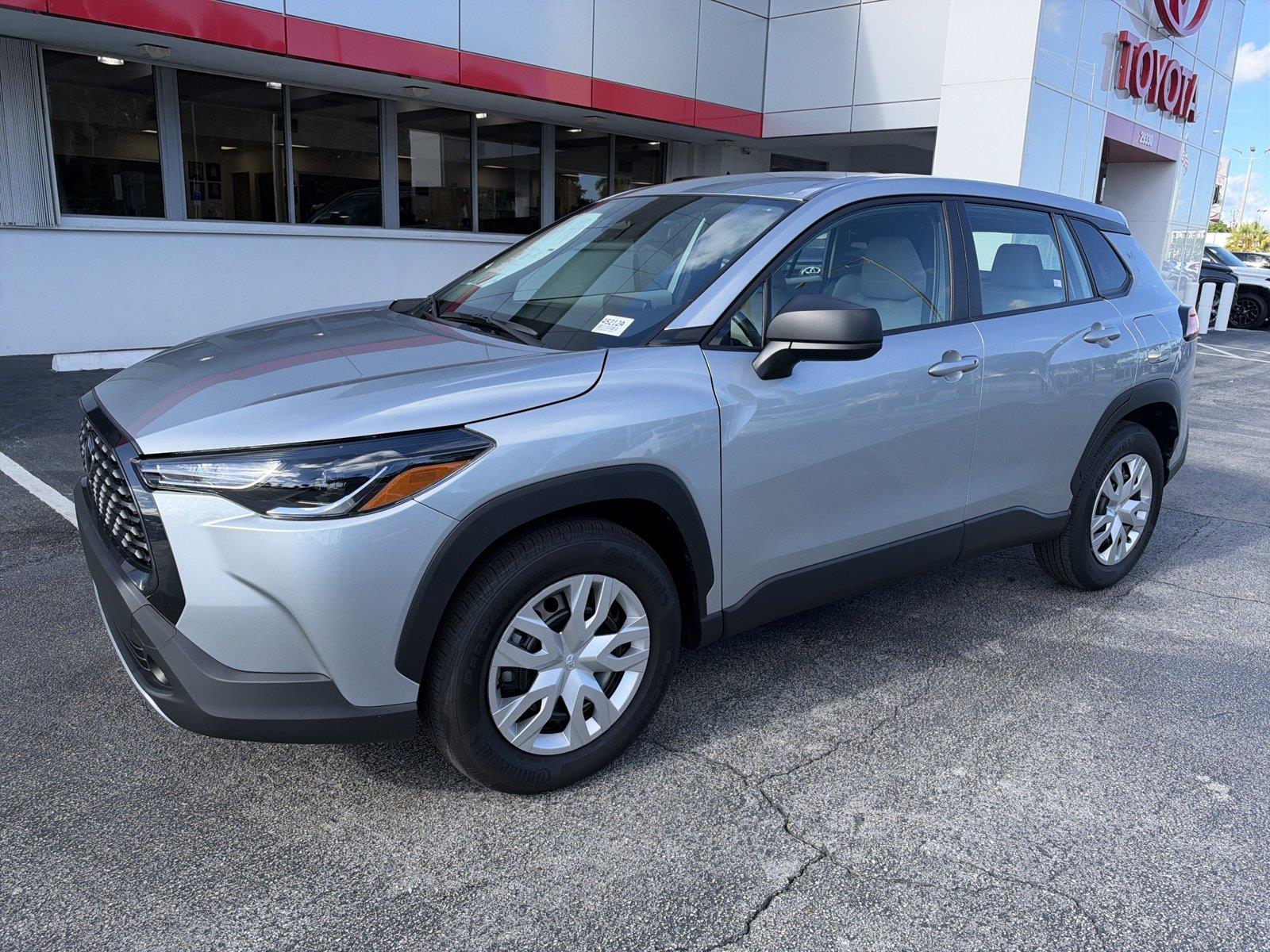 2025 Toyota Corolla Cross L FWD