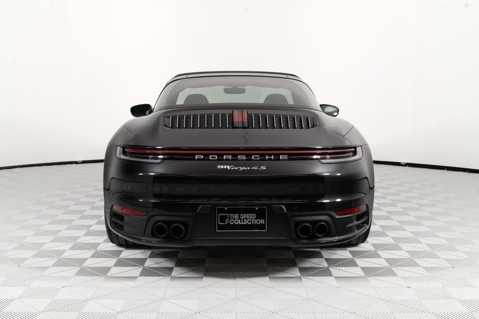 2024 Porsche 911 - Photo 14