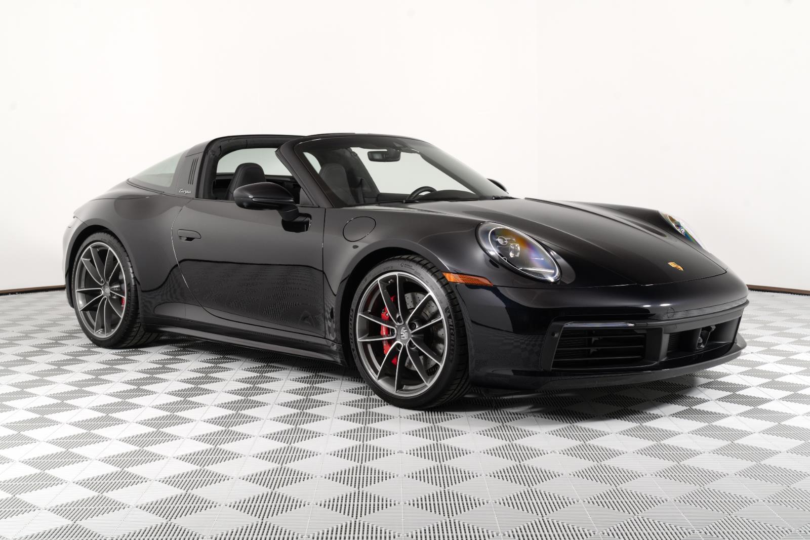 2024 Porsche 911 Targa 4S Cabriolet AWD