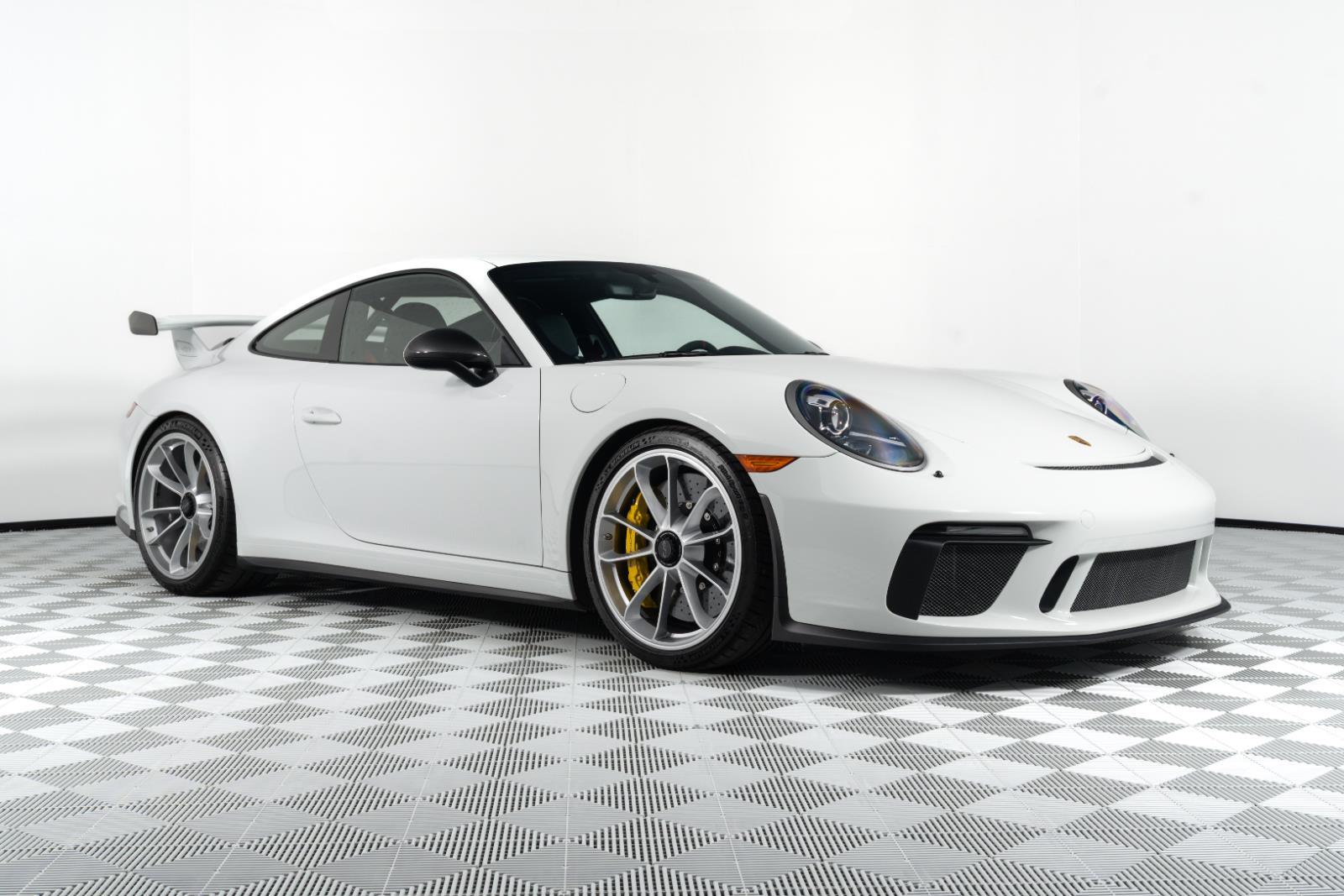Guards Red 2018 Porsche 911 GT3 Coupe RWD Coupe Rear-Wheel Drive Manual