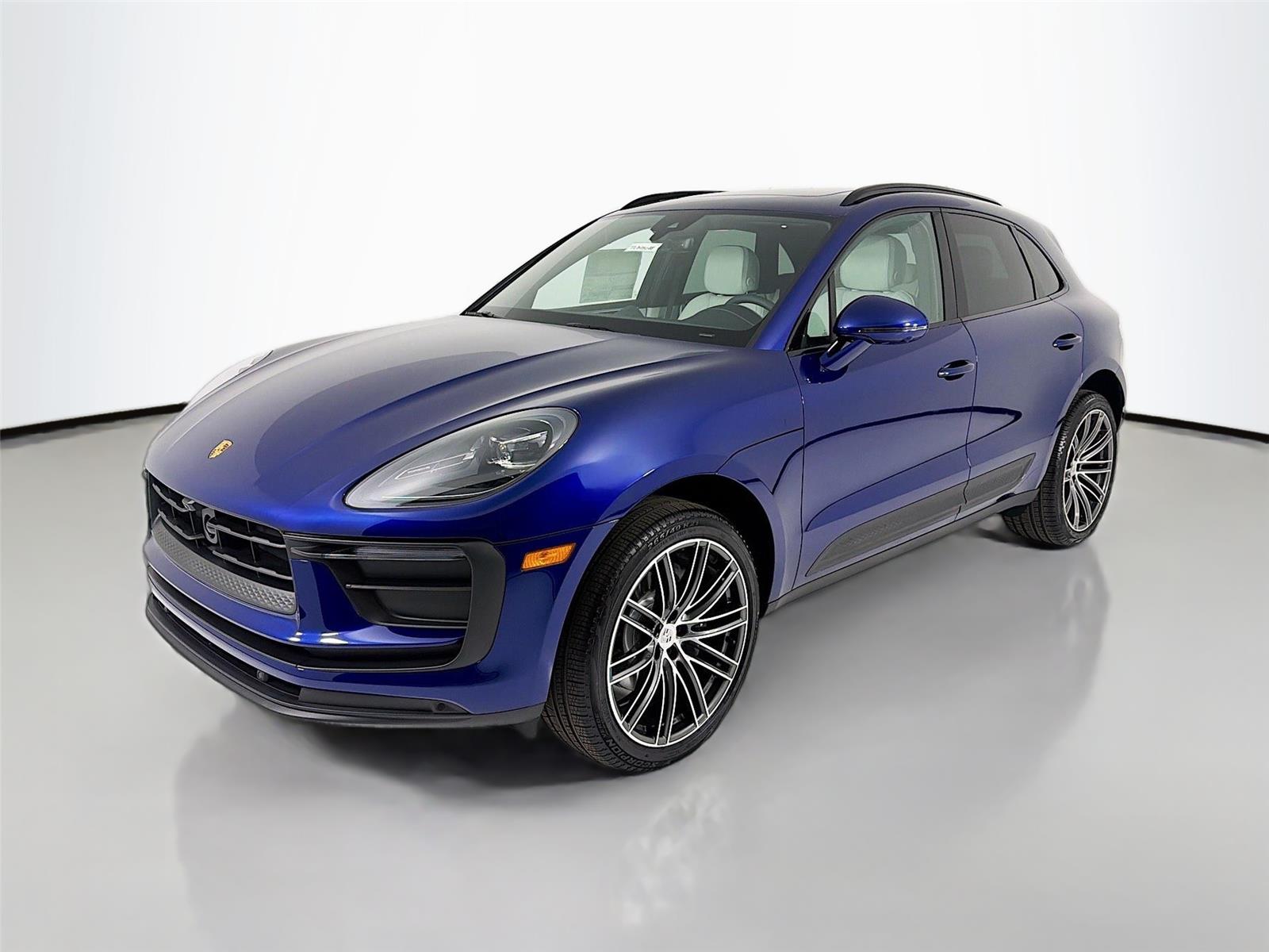 2026 Porsche Macan AWD