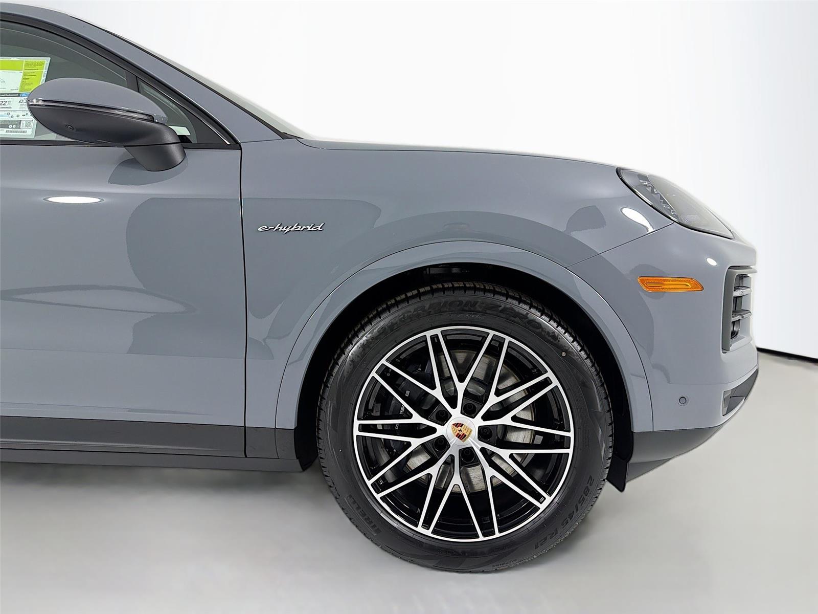 New 2026 Arctic Grey Porsche E-Hybrid Coupe image 23