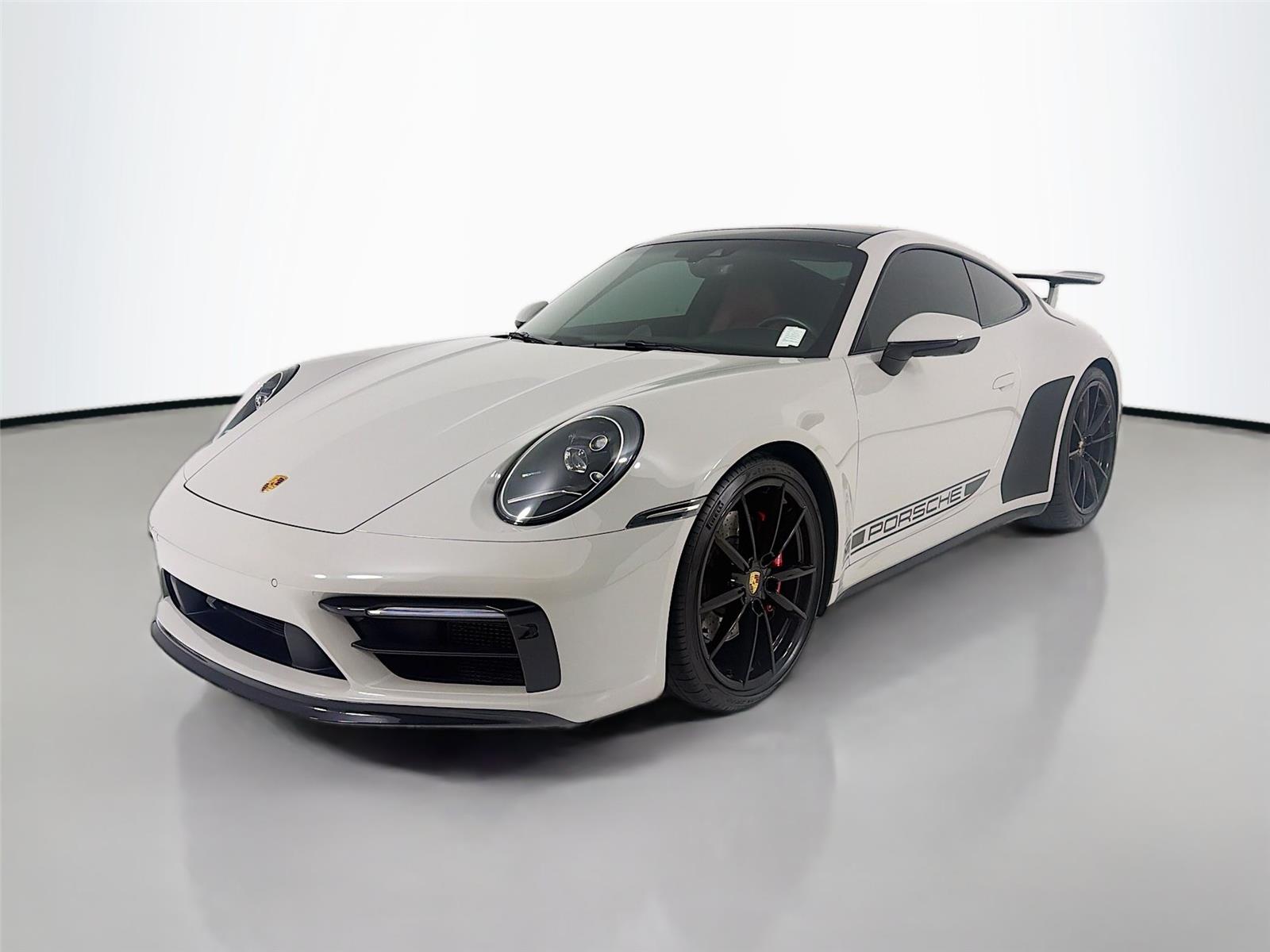 Chalk 2022 Porsche 911 Carrera S Coupe RWD Coupe Rear-Wheel Drive 8-Speed Automatic