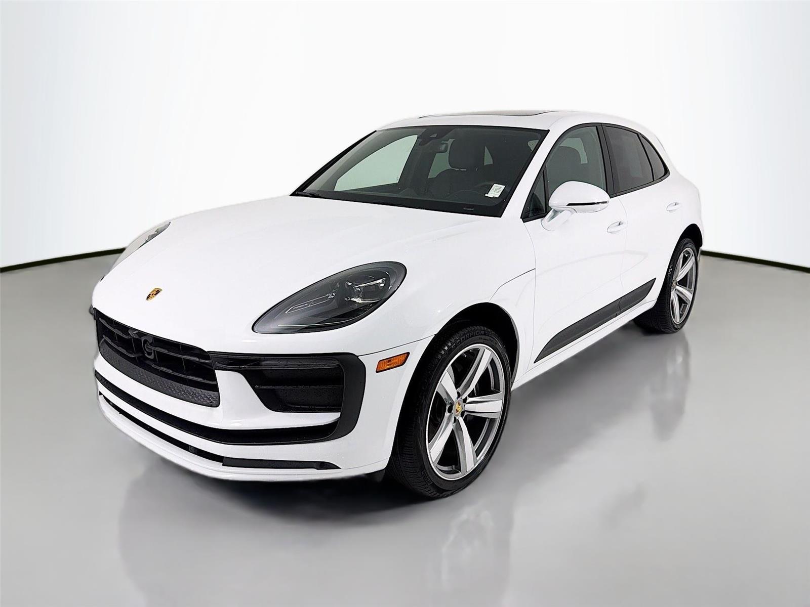 2025 Porsche Macan 