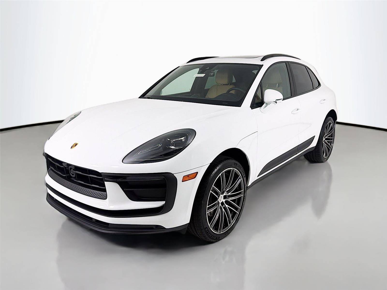 2026 Porsche Macan AWD   