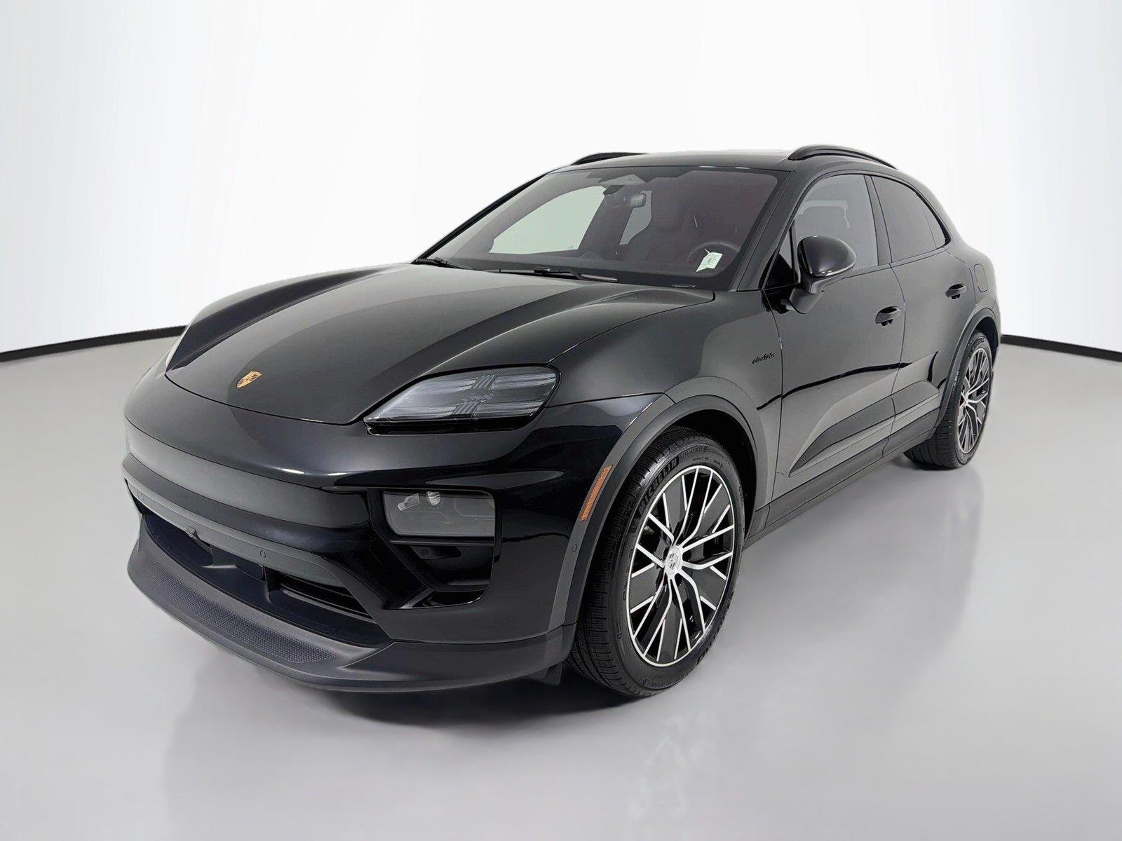 2025 Porsche Macan S