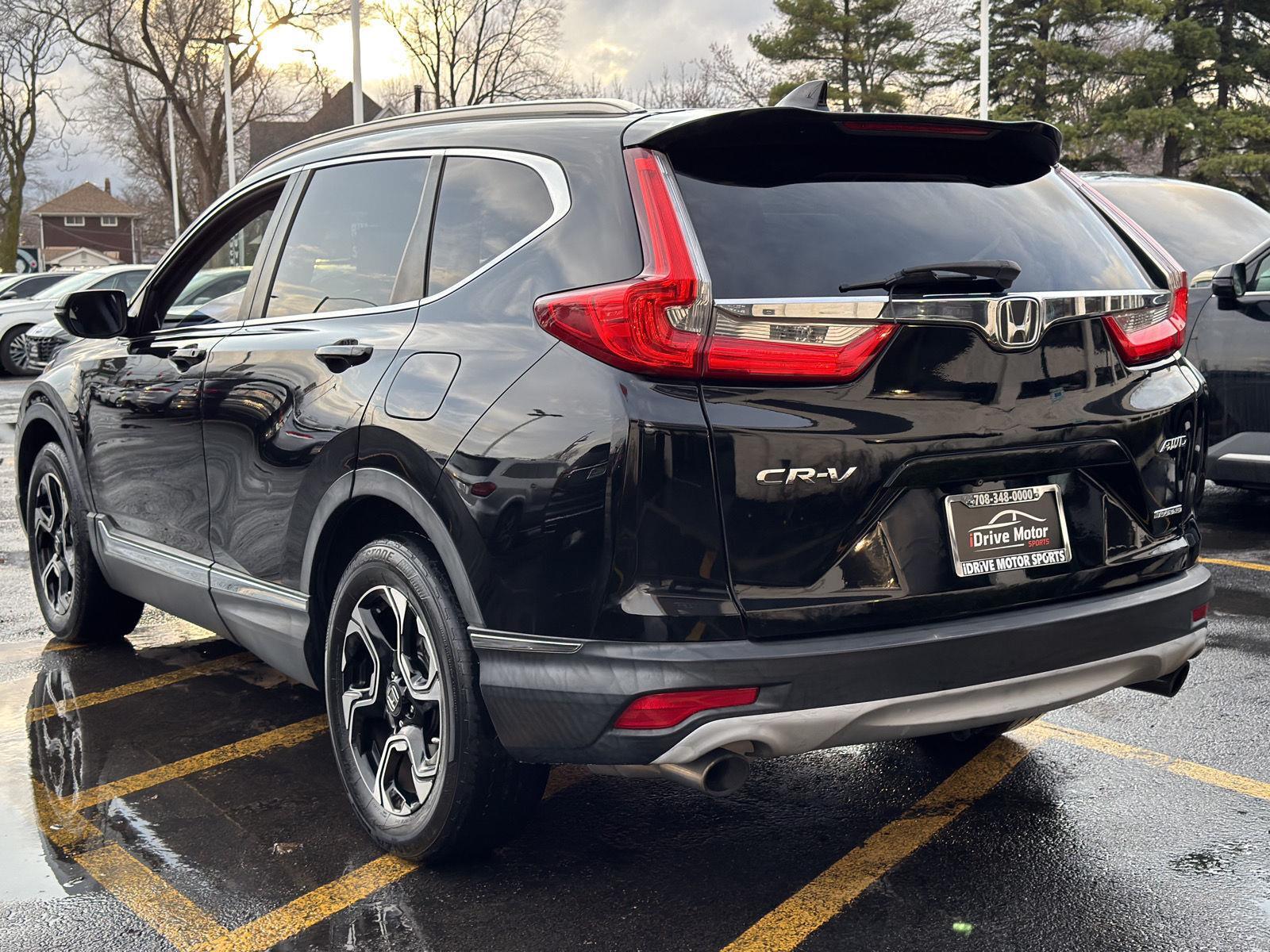 View vehicle photo 7