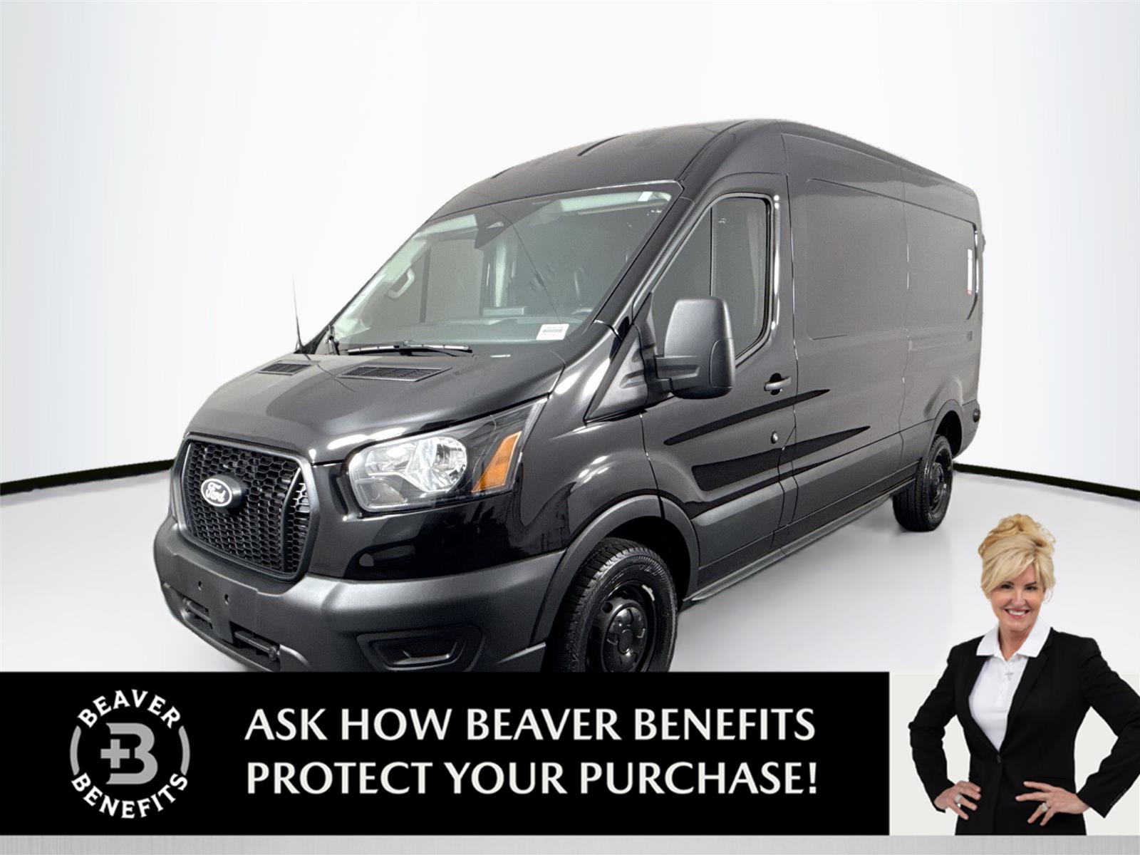 2026 Ford Transit Cargo Negro (Agate Black) Van Tracción trasera Automática