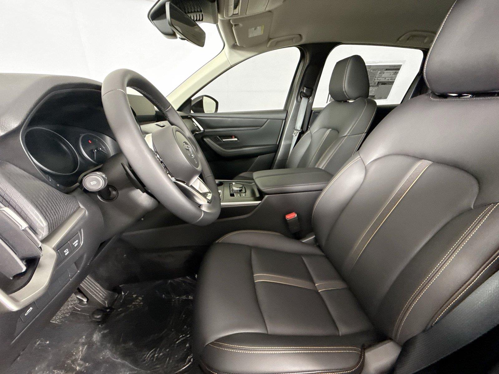 New 2026 Jet Black Mica Mazda 3.3 Turbo Select AWD image 13