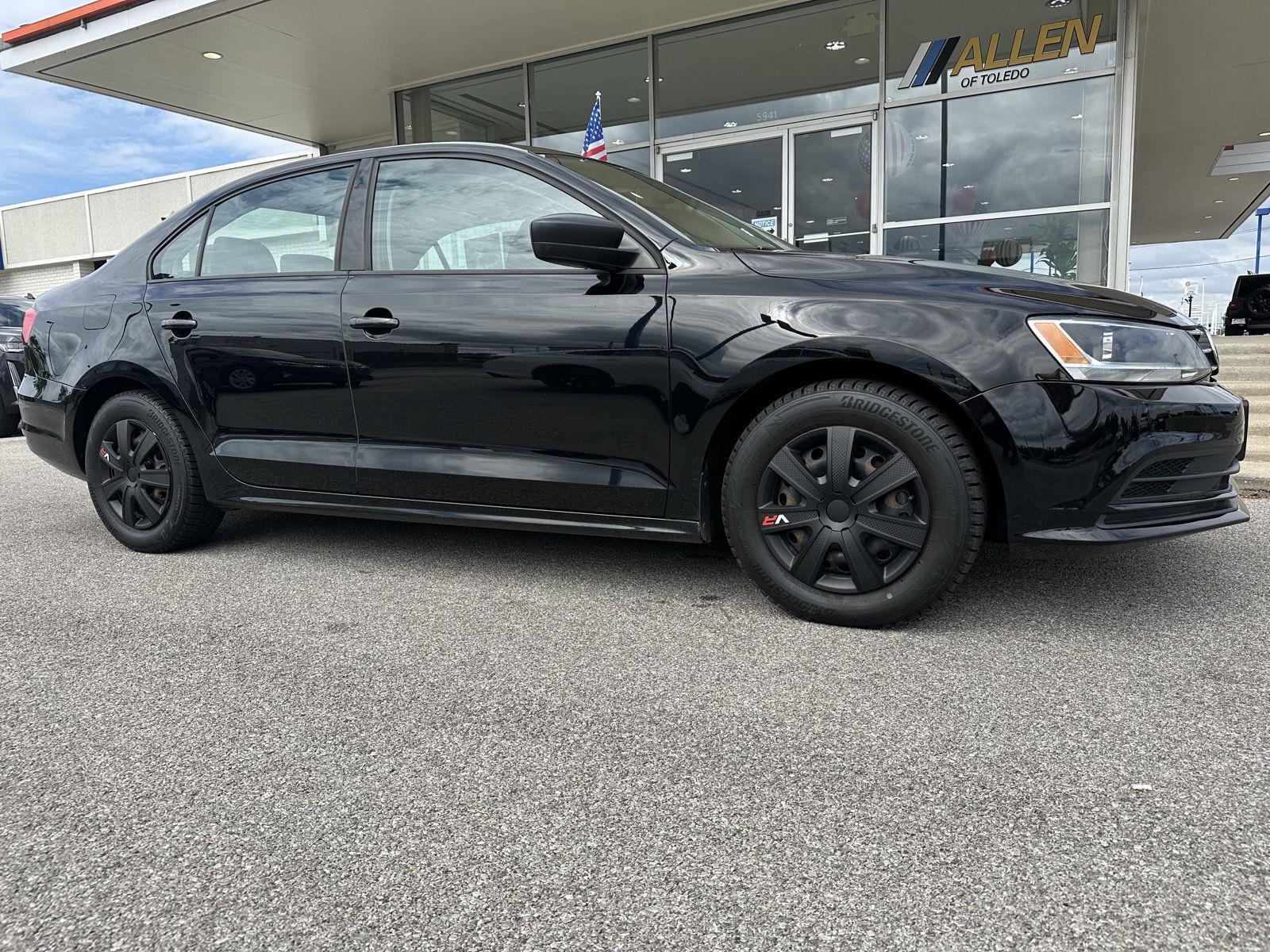 Black 2015 Volkswagen Jetta S Sedan Front-Wheel Drive Automatic