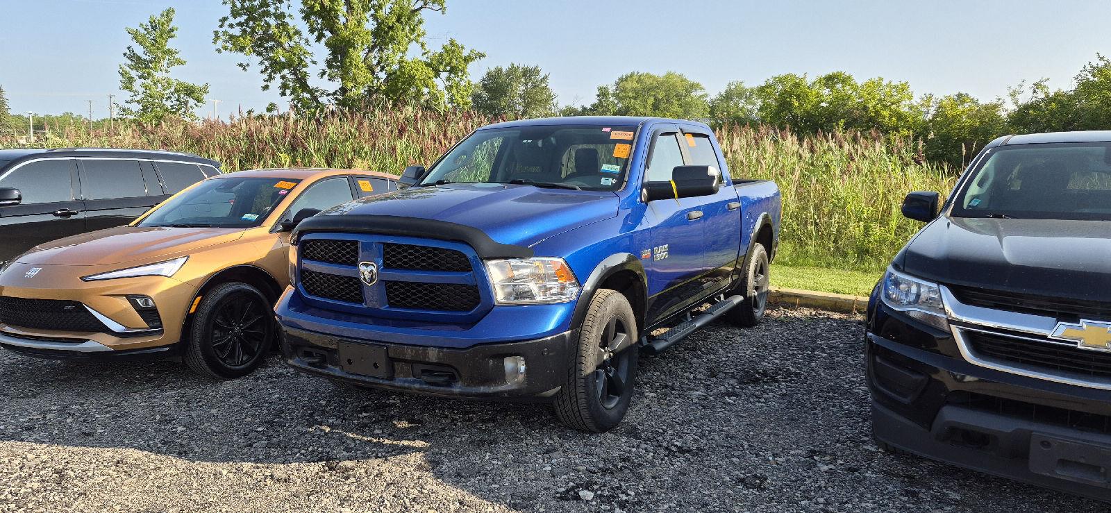 Blue Streak Pearl 2017 RAM 1500 Pickup Truck Four-Wheel Drive 8-Speed Automatic