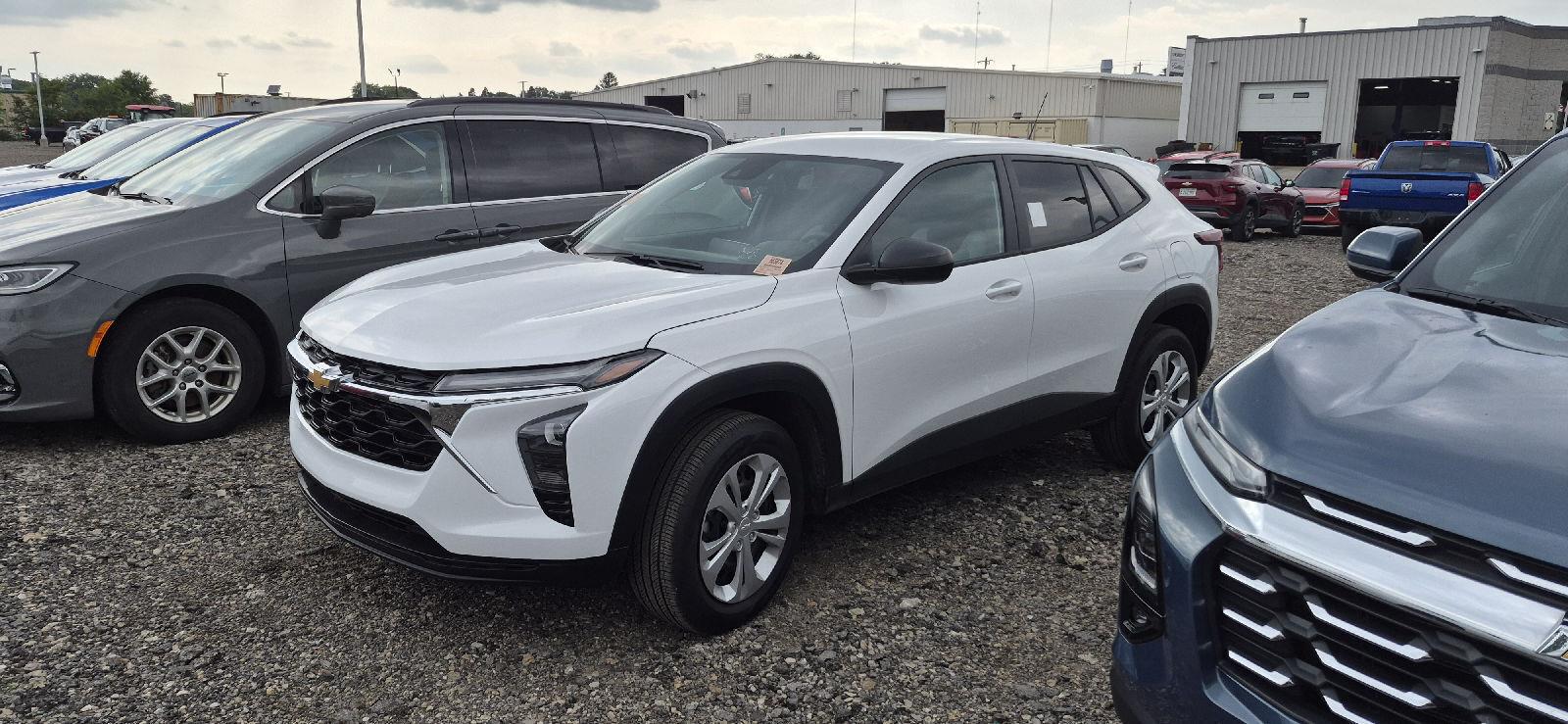 2026 Chevrolet Trax Blanco (Summit White) SUV/Crossover Tracción delantera 6 velocidades Automática