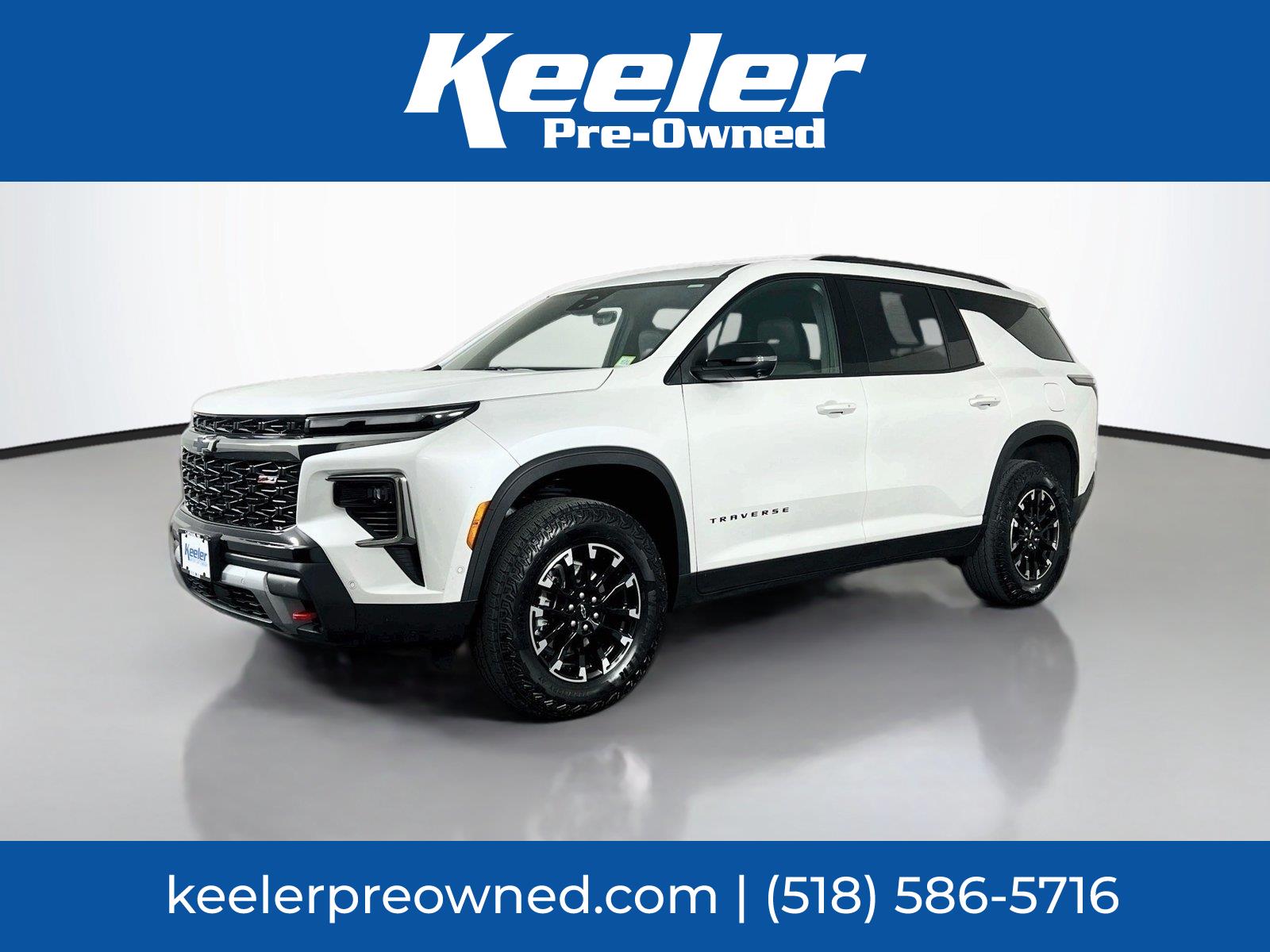 White (Iridescent Pearl Tricoat) 2025 Chevrolet Traverse SUV / Crossover Four-Wheel Drive 8-Speed Automatic