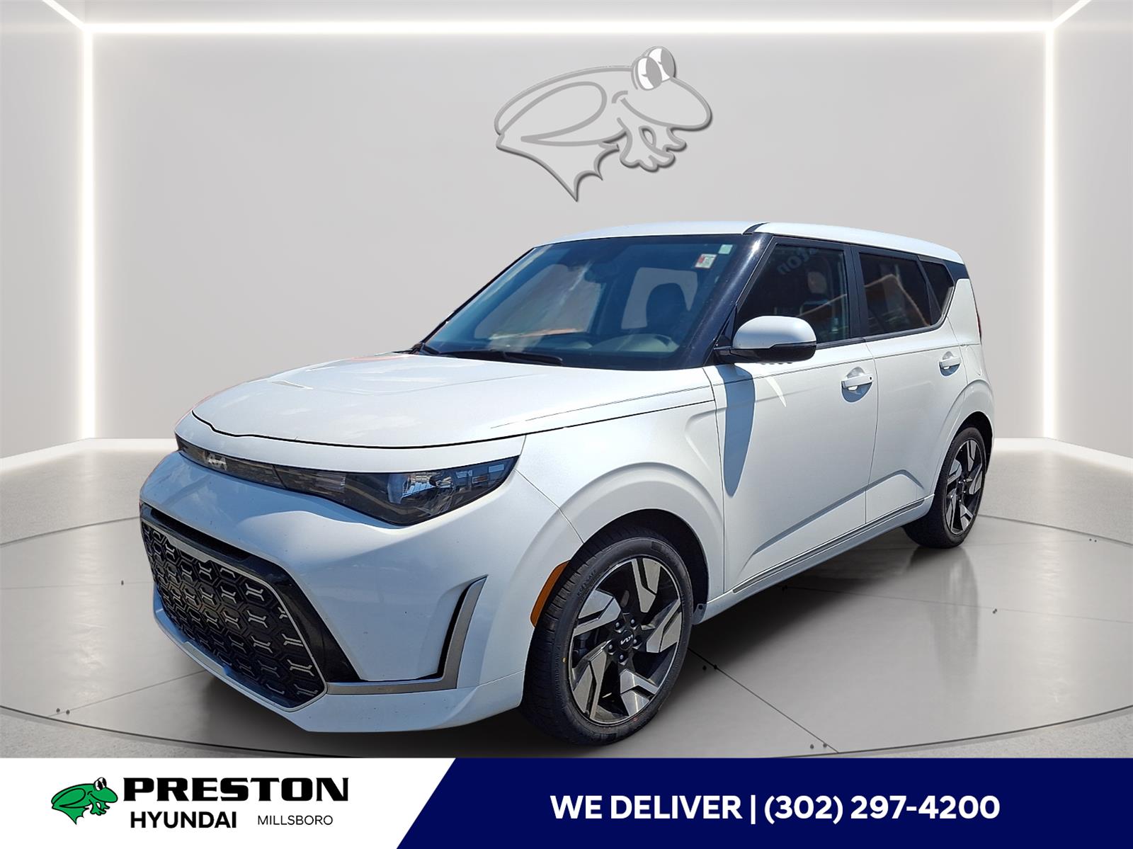 Snow White Pearl 2023 Kia Soul GT-Line FWD SUV / Crossover Front-Wheel Drive Continuously Variable Transmission