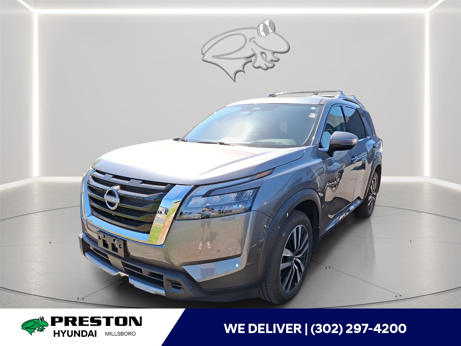 2025 Nissan Pathfinder Platinum 4WD