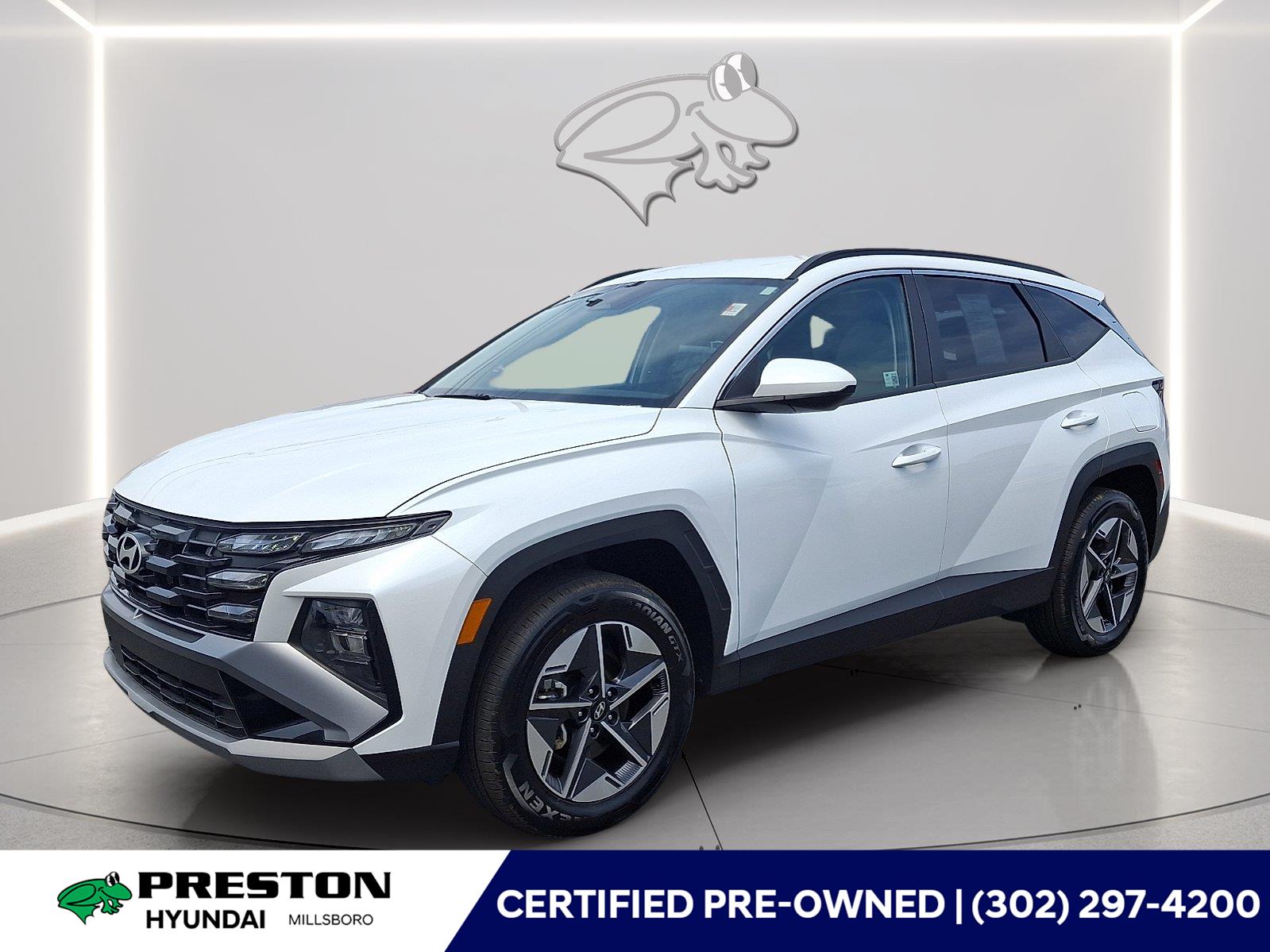Creamy White Pearl 2025 Hyundai Tucson Hybrid Plug-In SUV / Crossover All-Wheel Drive Automatic