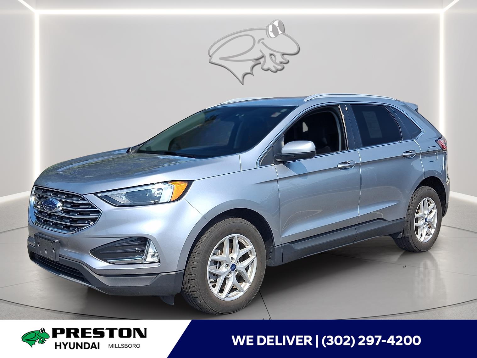 Iconic Silver 2022 Ford Edge SUV / Crossover All-Wheel Drive 8-Speed Automatic