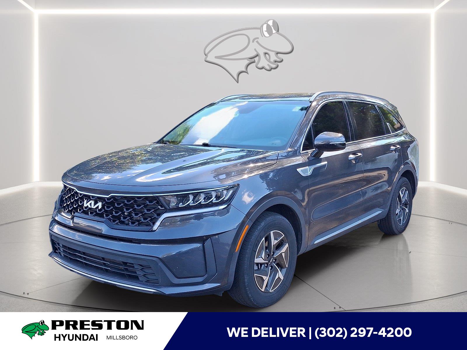 Gray (Platinum Graphite) 2022 Kia Sorento Hybrid SUV / Crossover Front-Wheel Drive 6-Speed Automatic