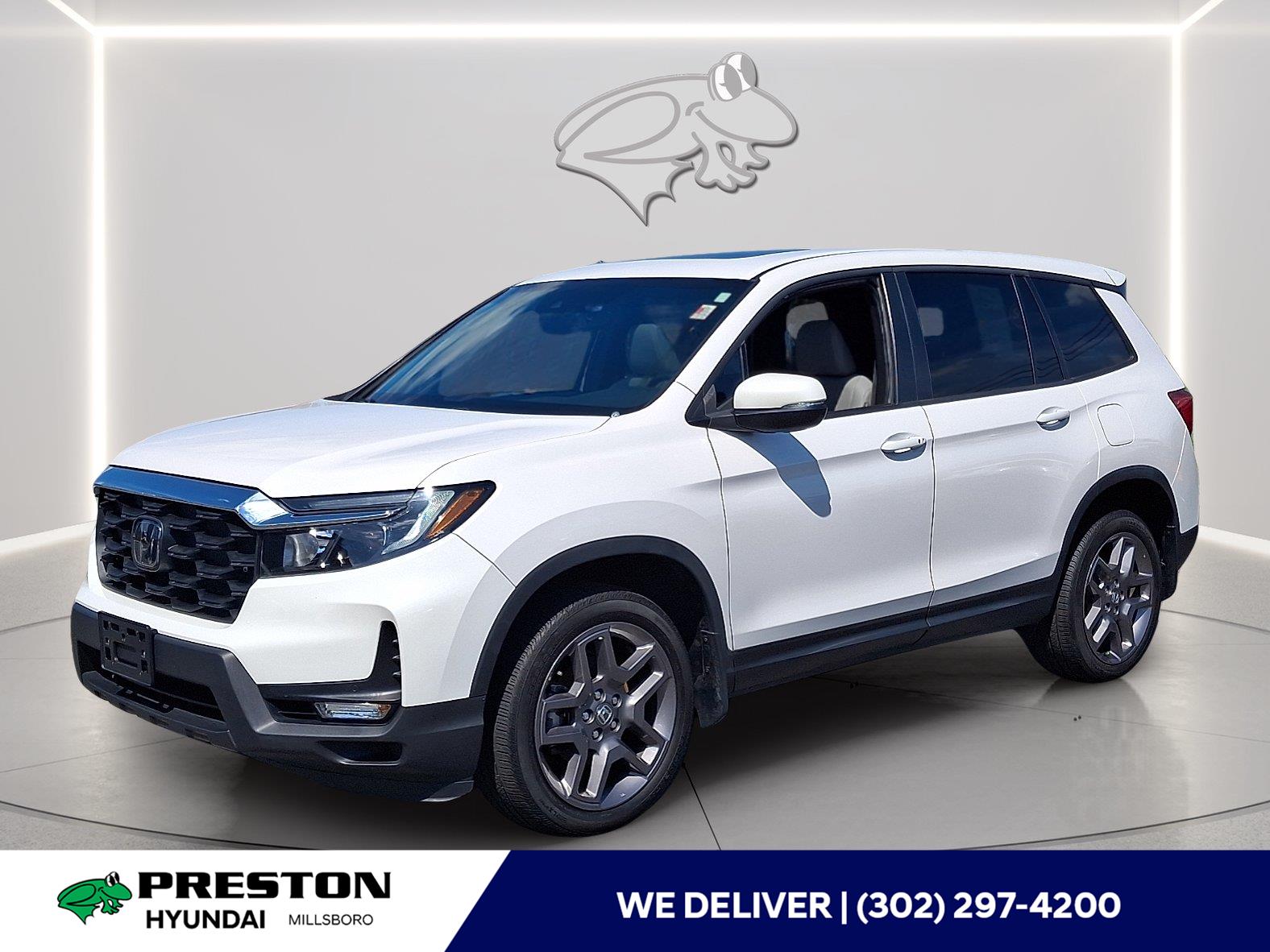 Platinum White Pearl 2023 Honda Passport SUV / Crossover All-Wheel Drive 9-Speed Automatic