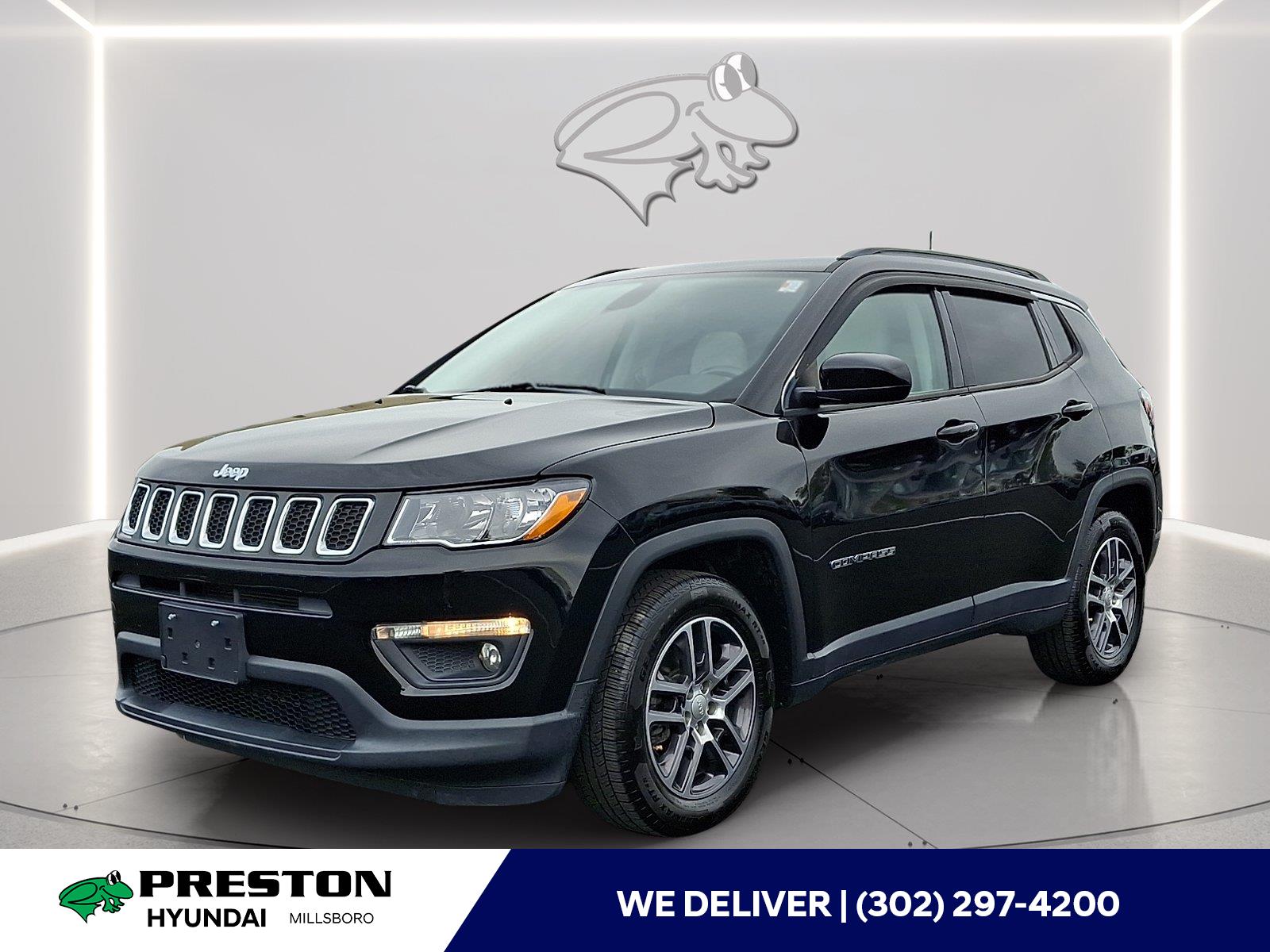 Diamond Black Crystal Pearlcoat 2018 Jeep Compass SUV / Crossover Front-Wheel Drive 6-Speed Automatic
