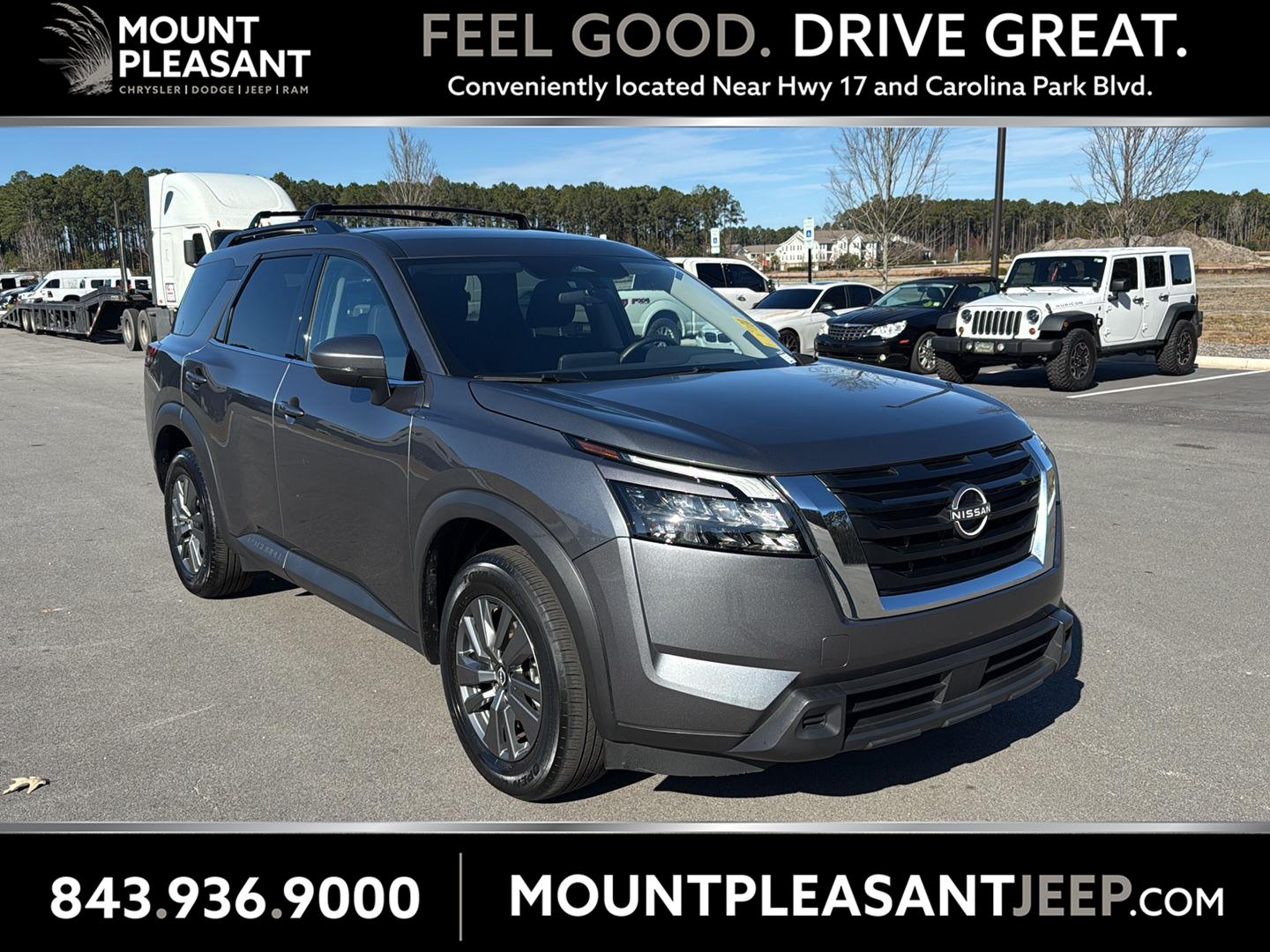 2023 Nissan Pathfinder SV 4WD