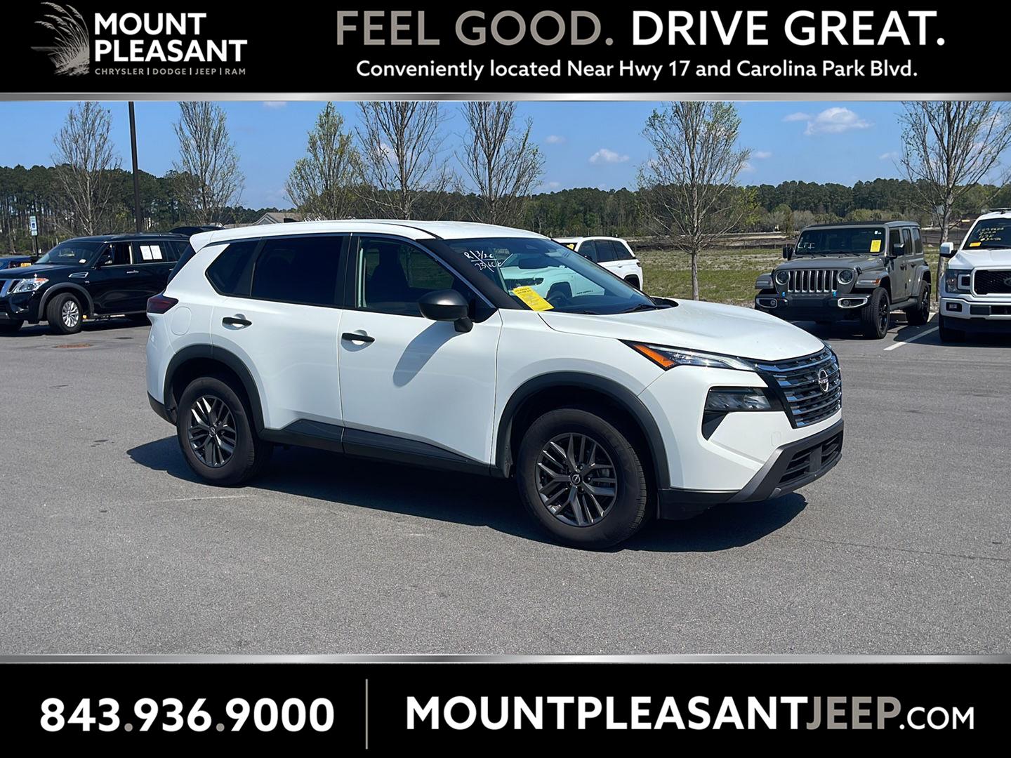 Glacier White 2024 Nissan Rogue S FWD SUV / Crossover Front-Wheel Drive Continuously Variable Transmission