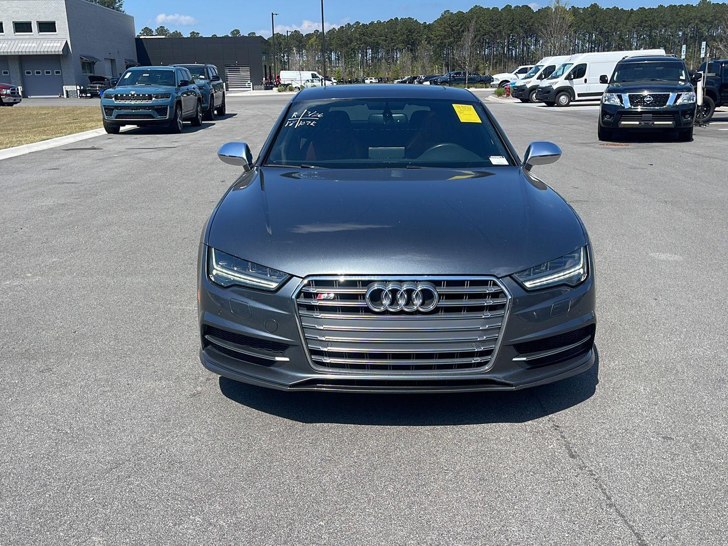 View vehicle photo 2