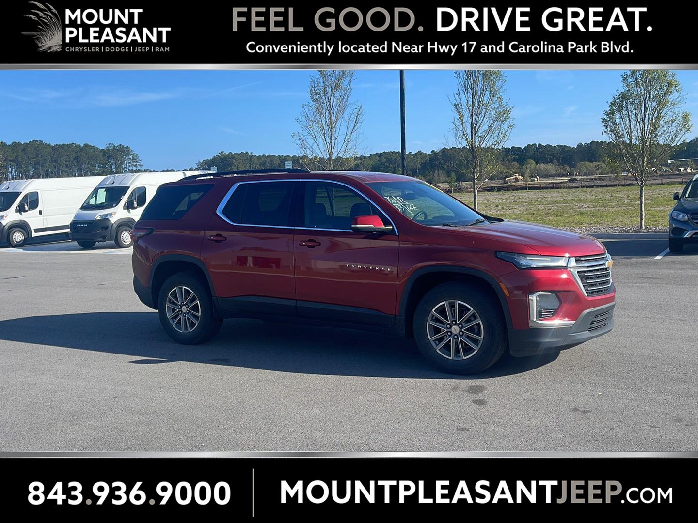 Radiant Red Tintcoat 2023 Chevrolet Traverse LT Leather FWD SUV / Crossover Front-Wheel Drive 9-Speed Automatic