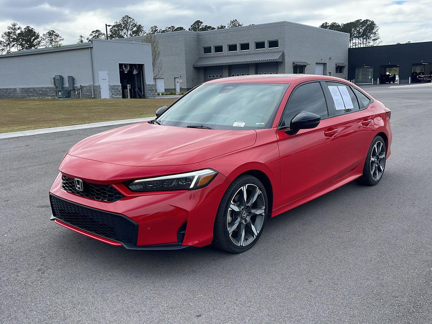 View vehicle photo 3