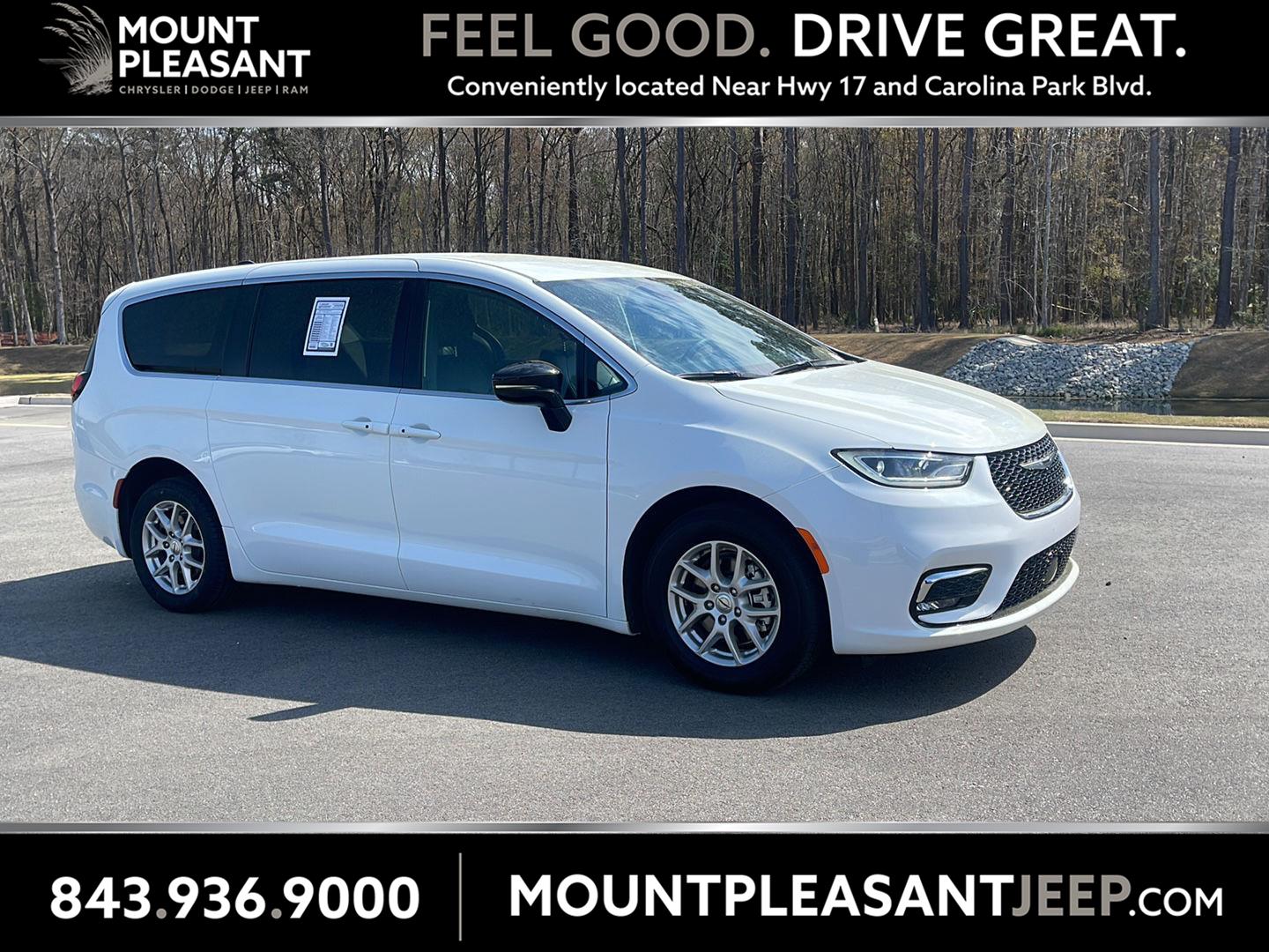 2025 Chrysler Pacifica Select FWD