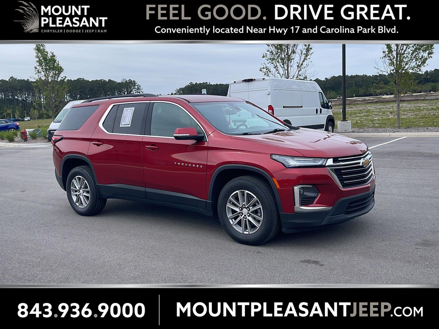 Radiant Red Tintcoat 2023 Chevrolet Traverse LT Leather FWD SUV / Crossover Front-Wheel Drive 9-Speed Automatic