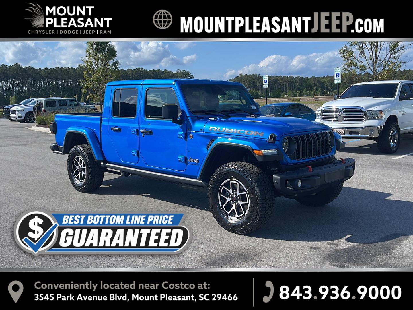 Hydro Blue Pearlcoat 2026 Jeep Gladiator Pickup Truck Four-Wheel Drive 8-Speed Automatic